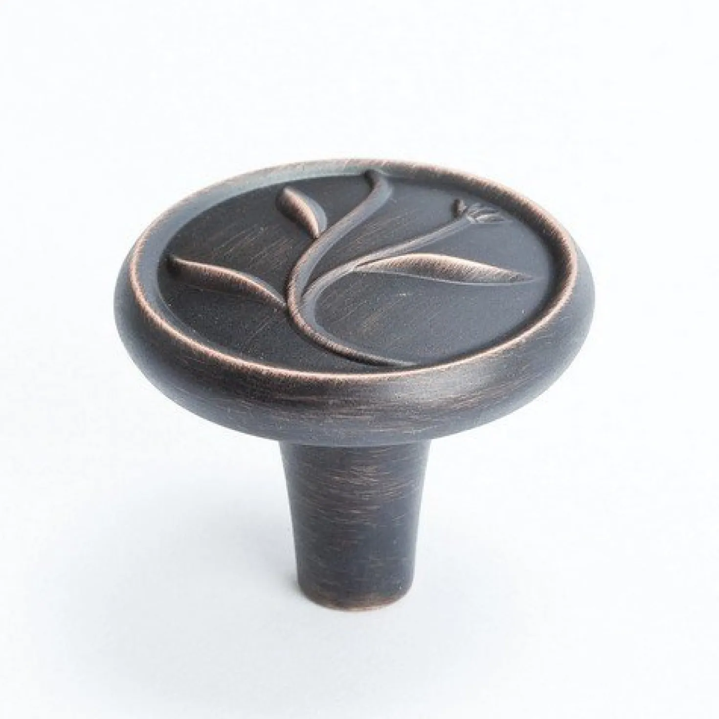 Berenson Art Nouveau Knob