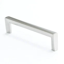 Berenson Metro 128mm Pull
