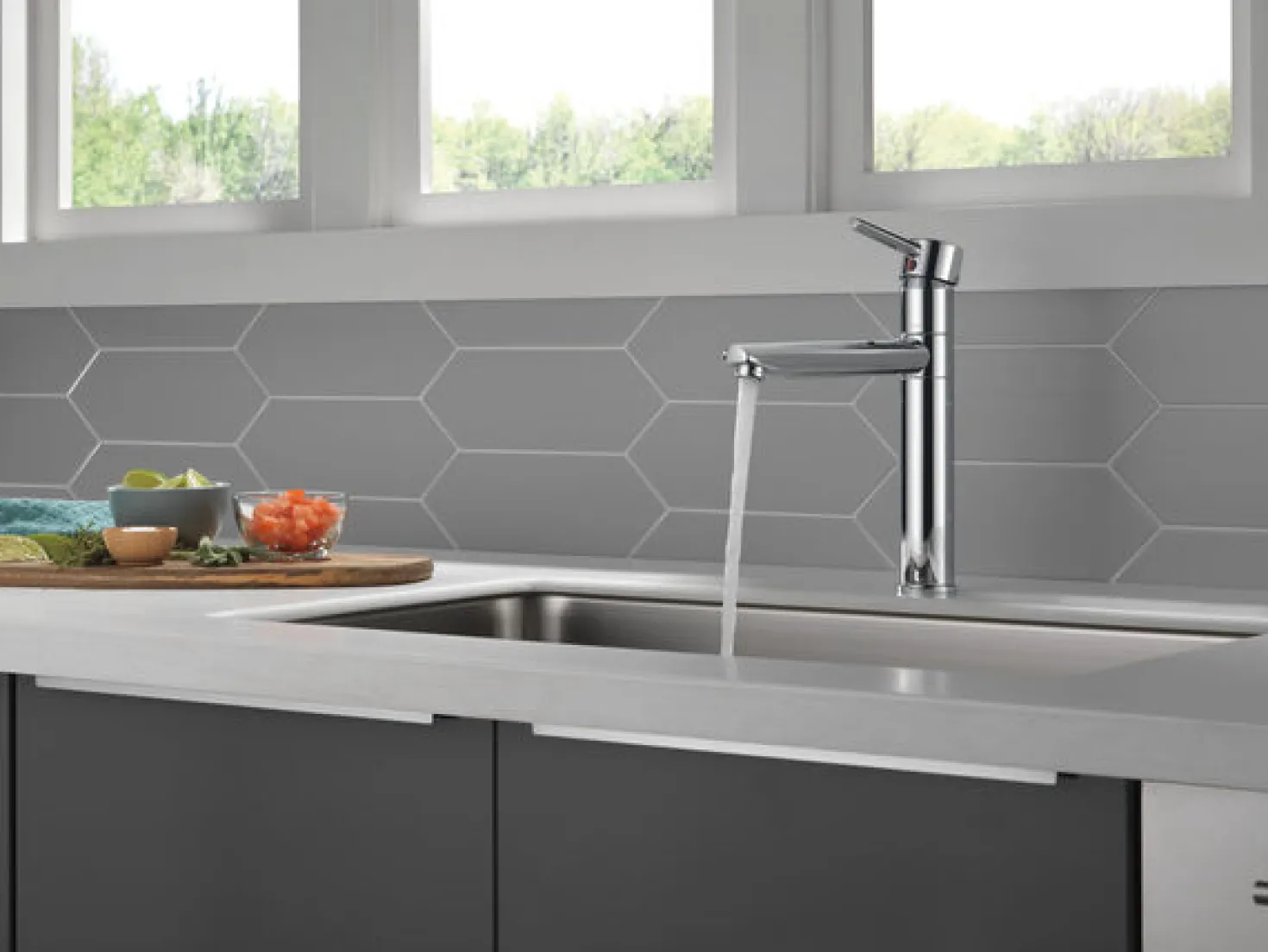 Delta Trinsic Single Handle Kitchen Faucet