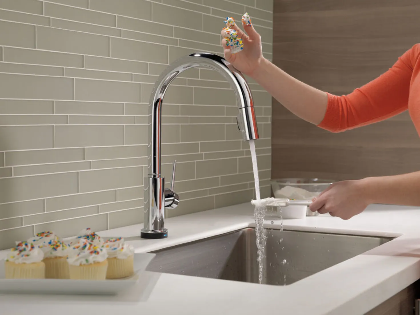 Delta Trinsic Single Handle Pull-Down Kitchen Faucet with TouchO Technology