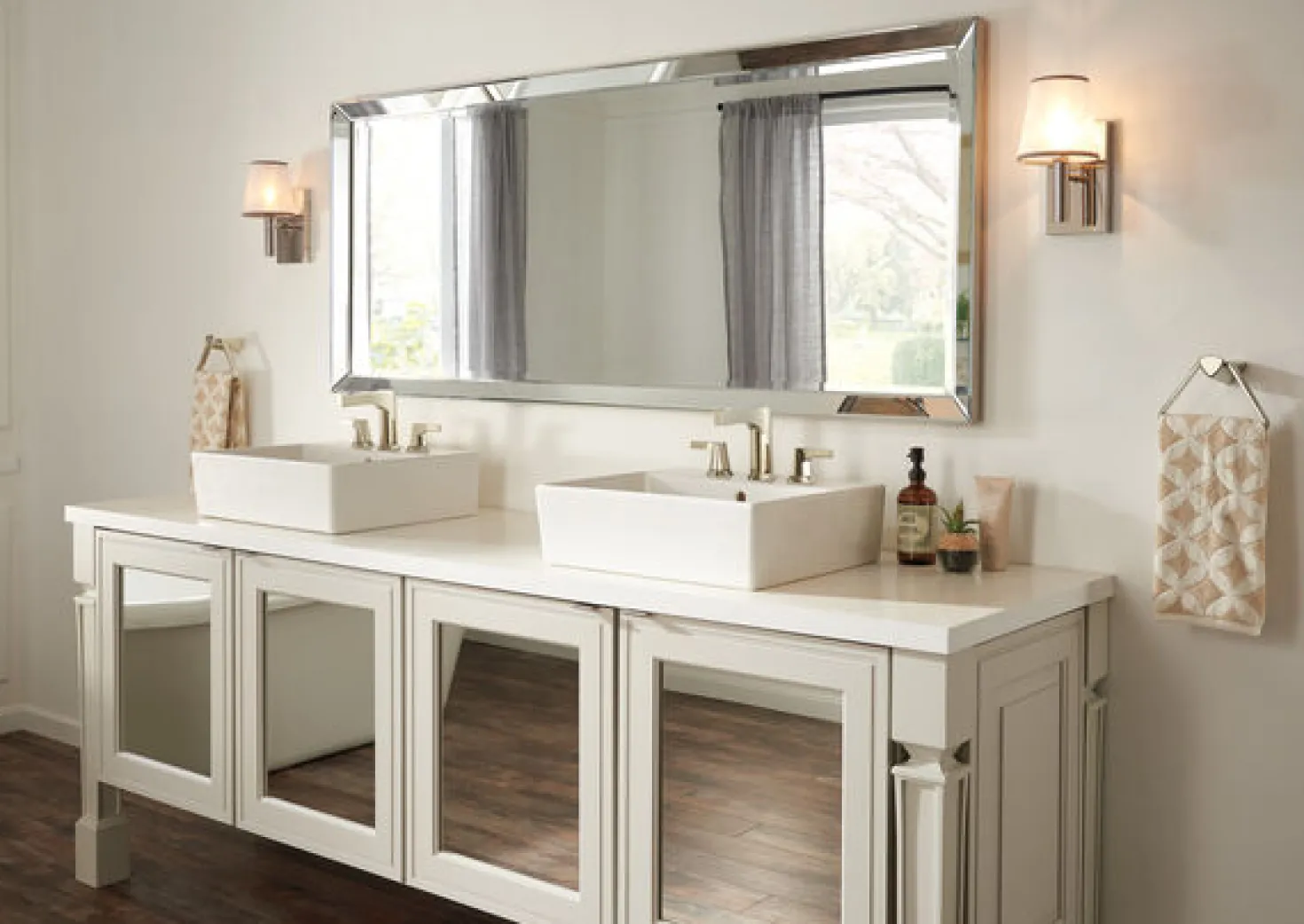 Delta Zura Two Handle Widespread Bathroom Faucet in Polished Nickel