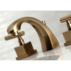 Kingston Brass Claremont 8