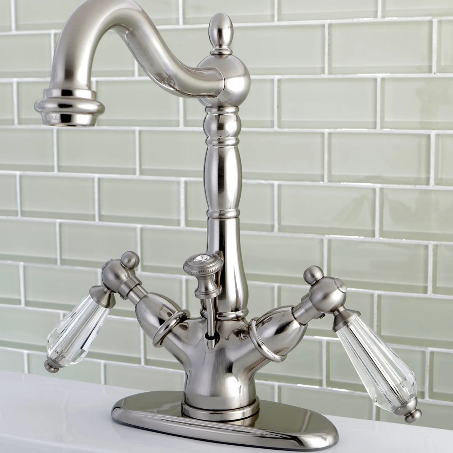 Kingston Brass Classic 4" Centerset Lavatory Faucet with Brass Pop-up