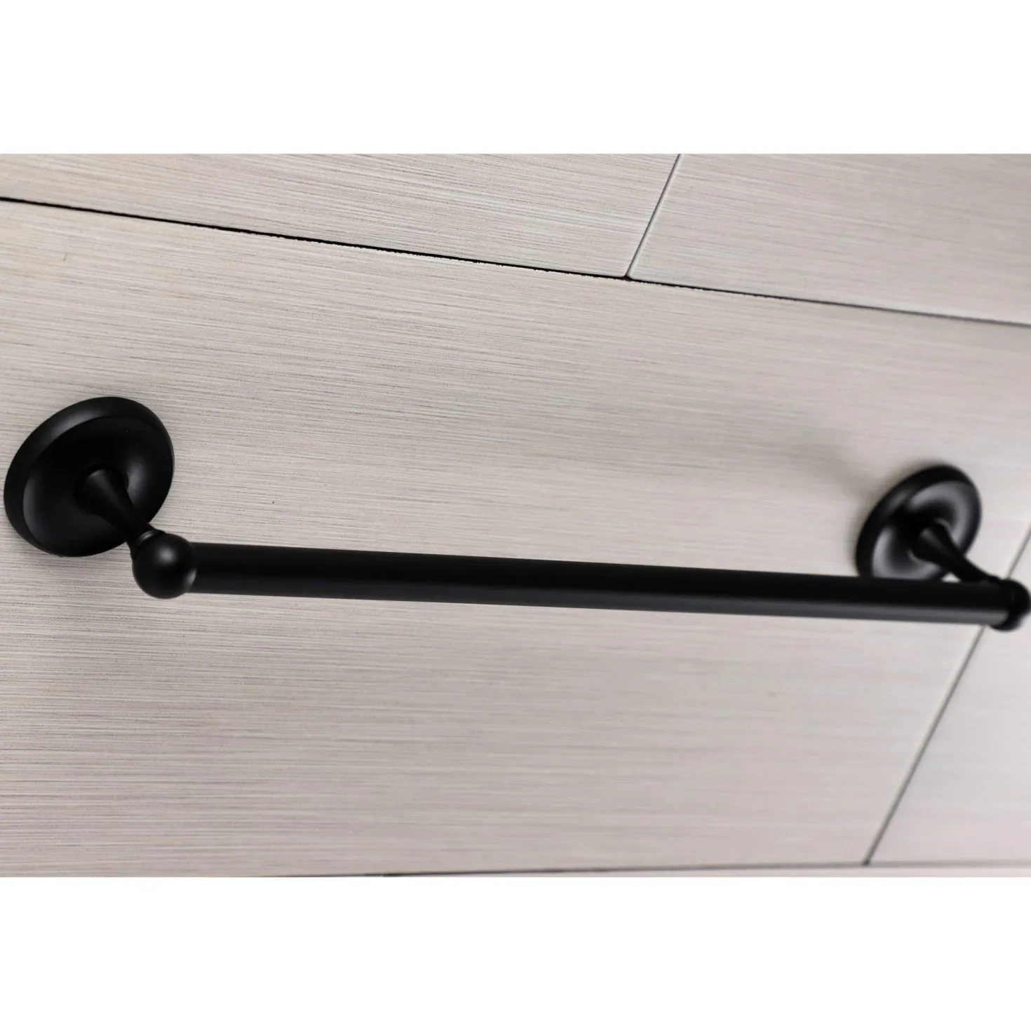 Kingston Brass Classic 18-Inch Towel Bar in Matte Black
