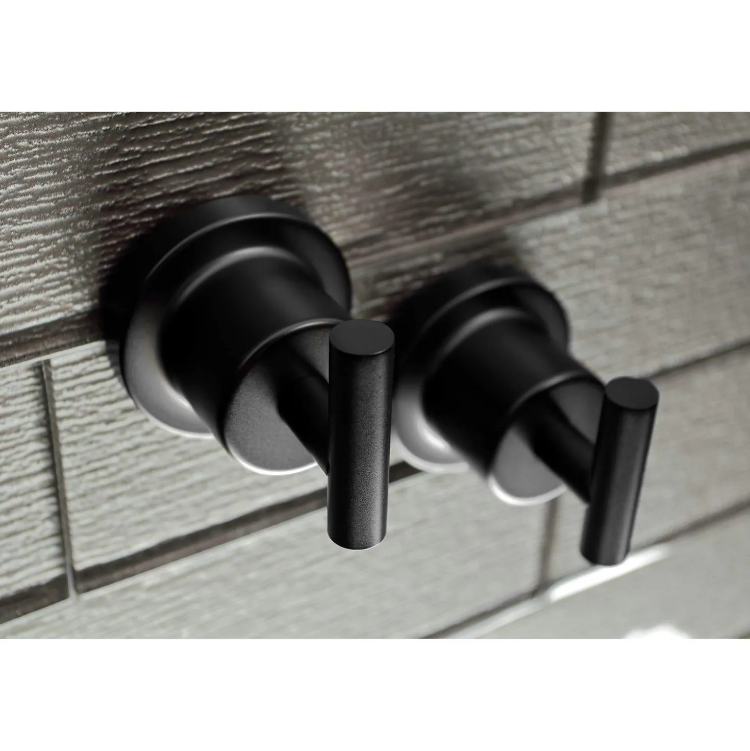 Kingston Brass Concord 5-Piece BAH8213478X-P Bathroom Accessory Sets