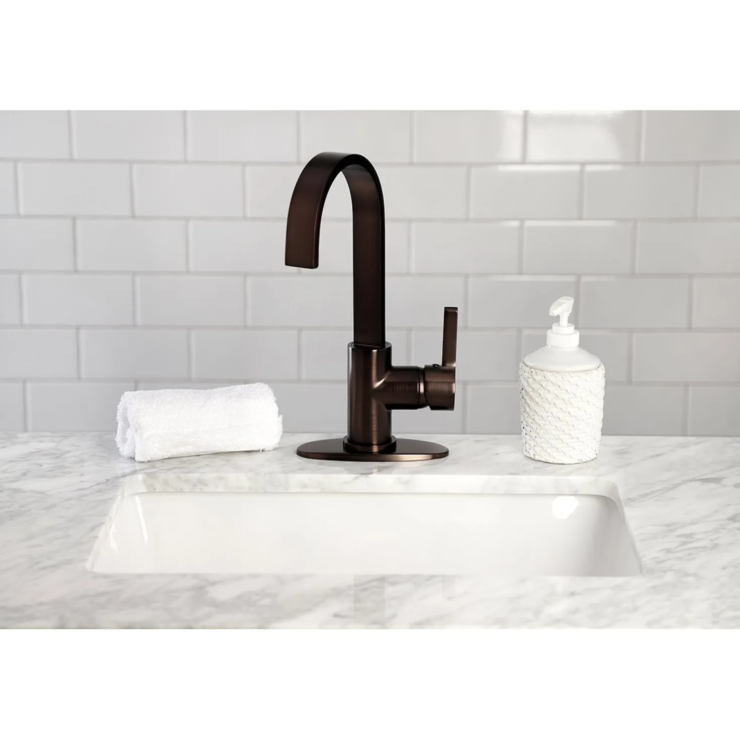 Kingston Brass Continental One-Handle 1-Hole Deck Mounted Bar Faucet