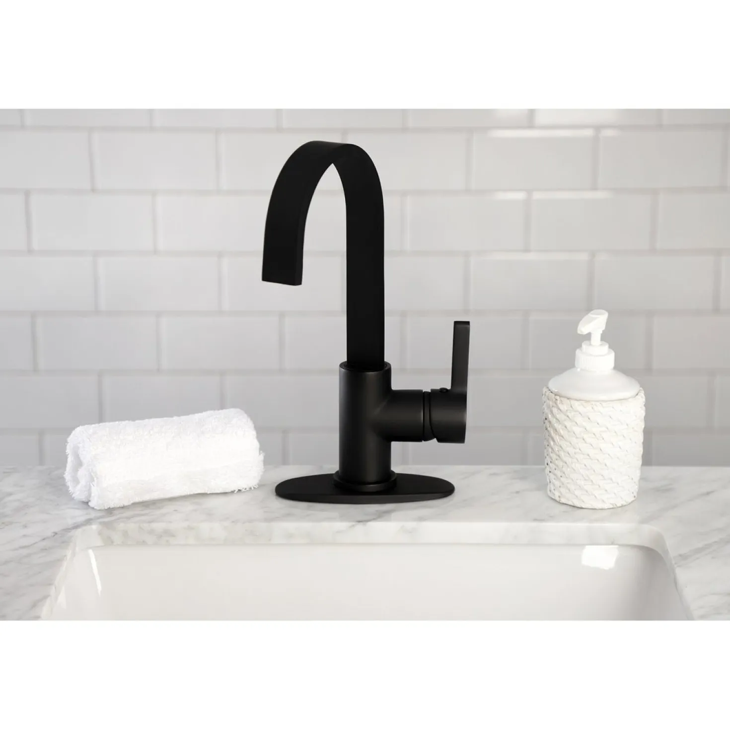 Kingston Brass Continental One-Handle 1-Hole Deck Mounted Bar Faucet