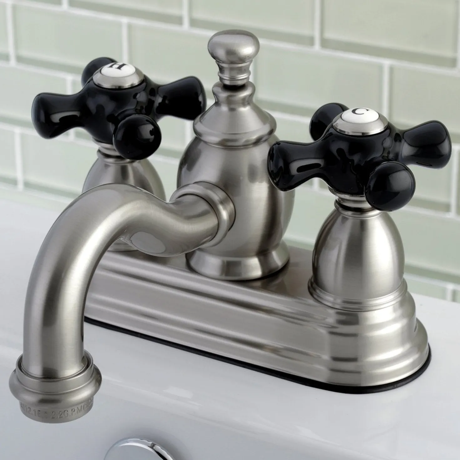 Kingston Brass Duchess 4-Inch Centerset 3-Hole Deck Mount Bathroom Faucet