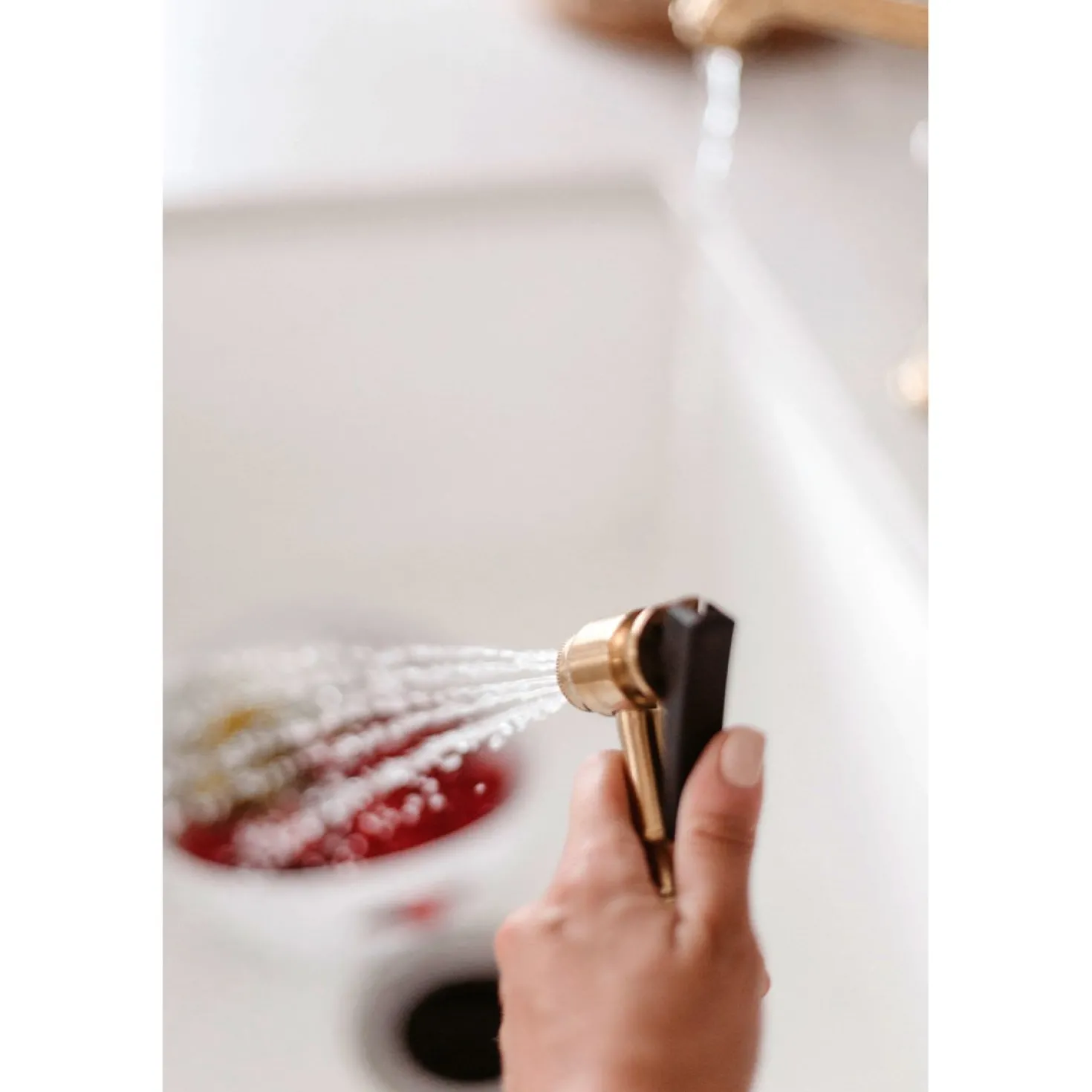 Kingston Brass English Country 8" Bridge 4-Hole Kitchen Faucet with Sprayer