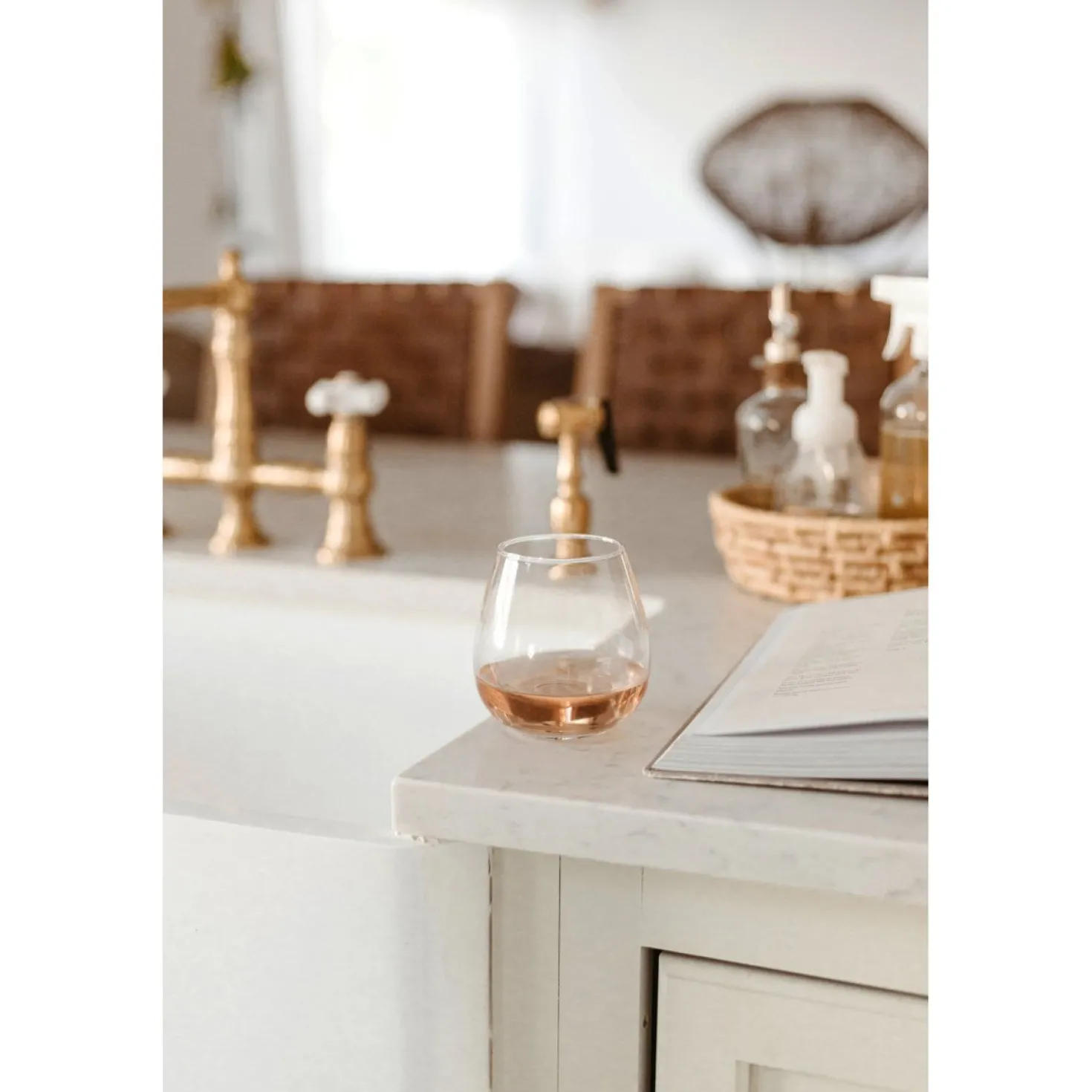 Kingston Brass English Country 8" Bridge 4-Hole Kitchen Faucet with Sprayer