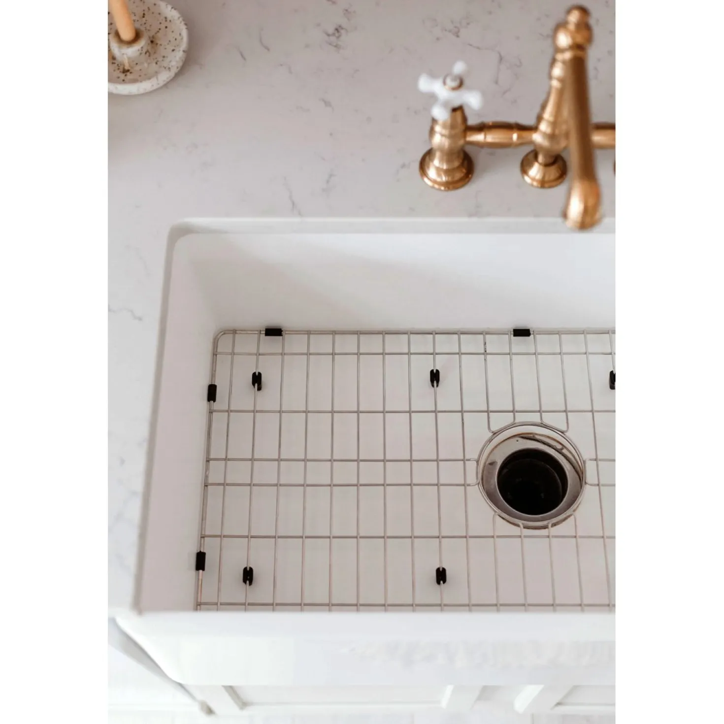 Kingston Brass English Country 8" Bridge 4-Hole Kitchen Faucet with Sprayer