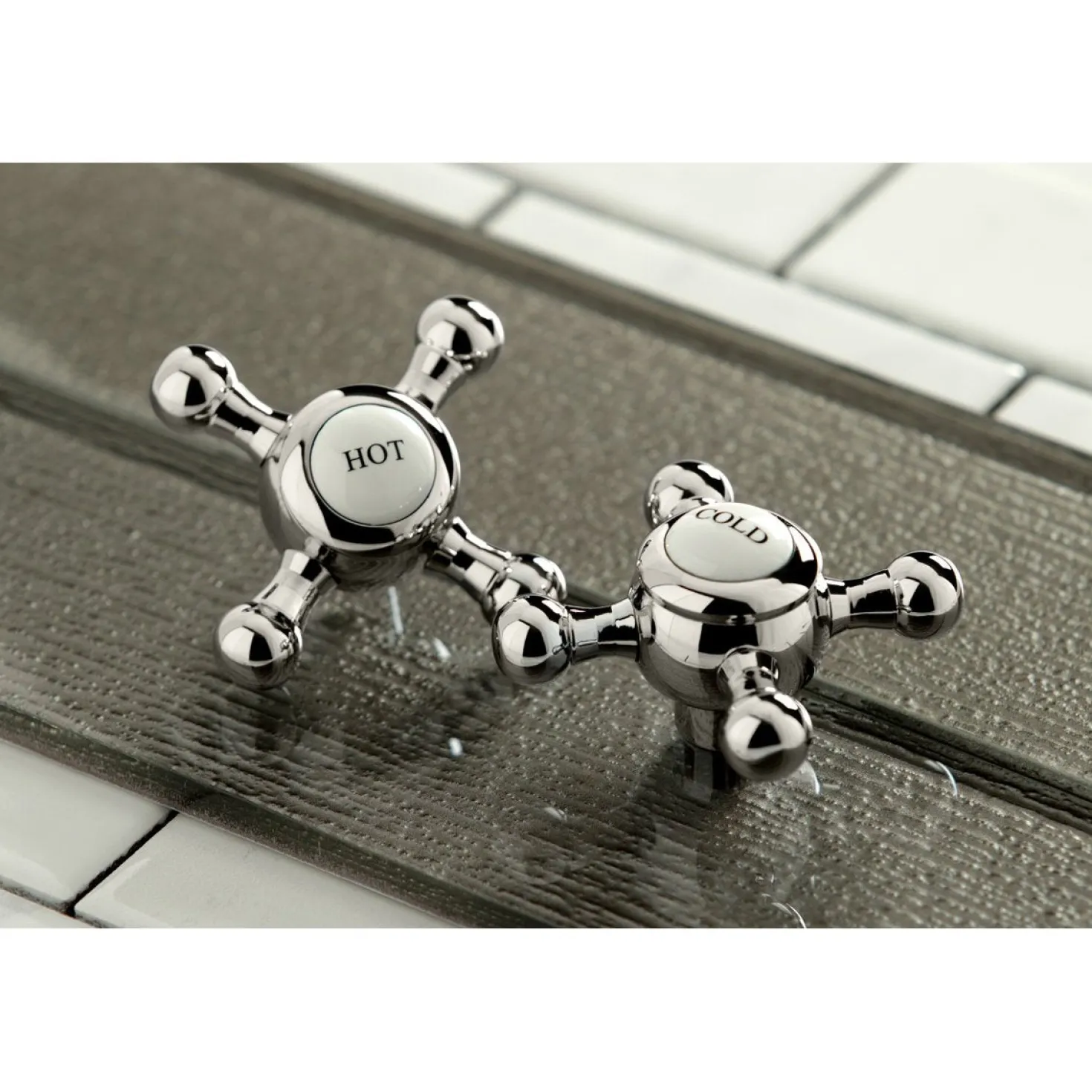 Kingston Brass English Country 8" Widespread Bathroom Faucet