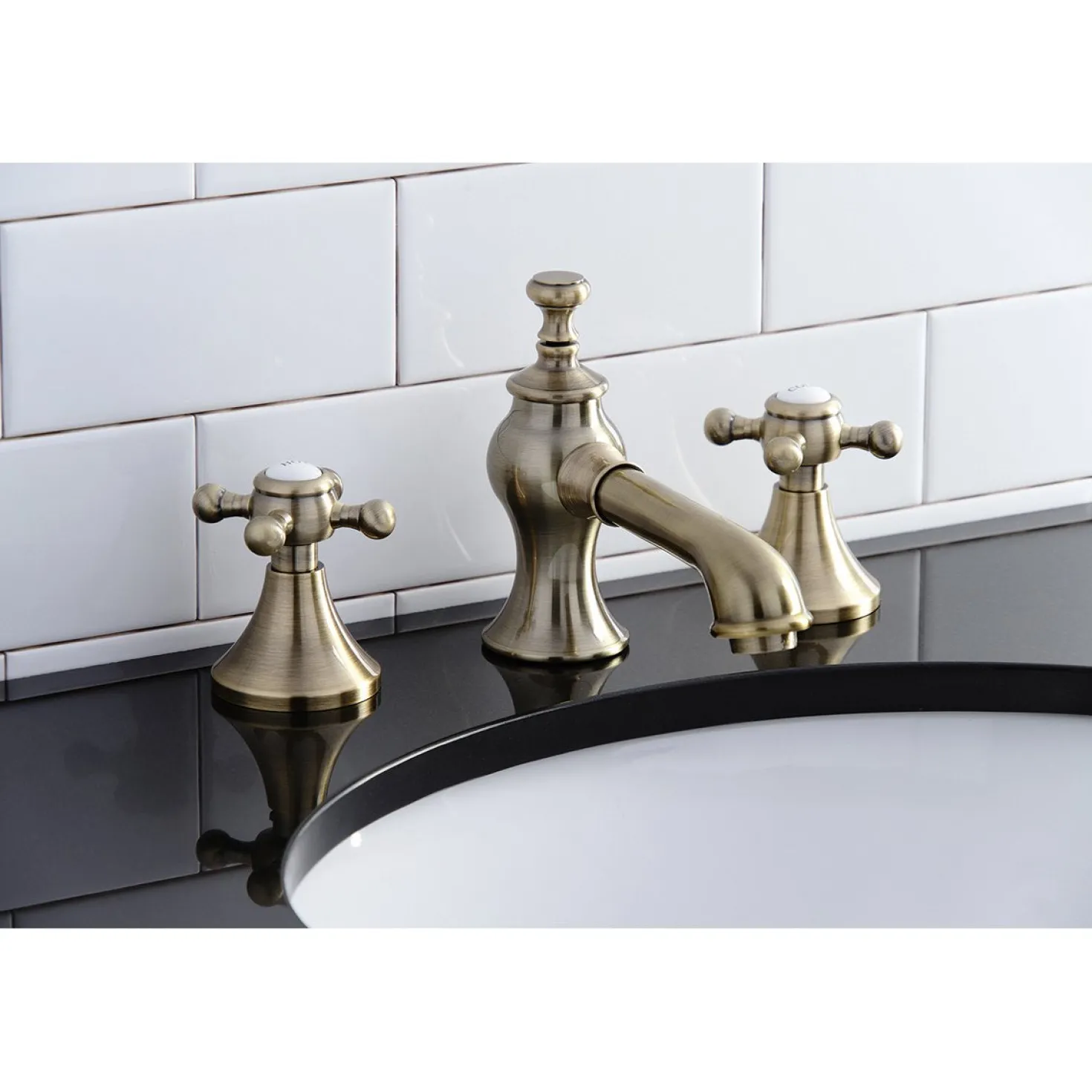 Kingston Brass English Country 8" Widespread Bathroom Faucet