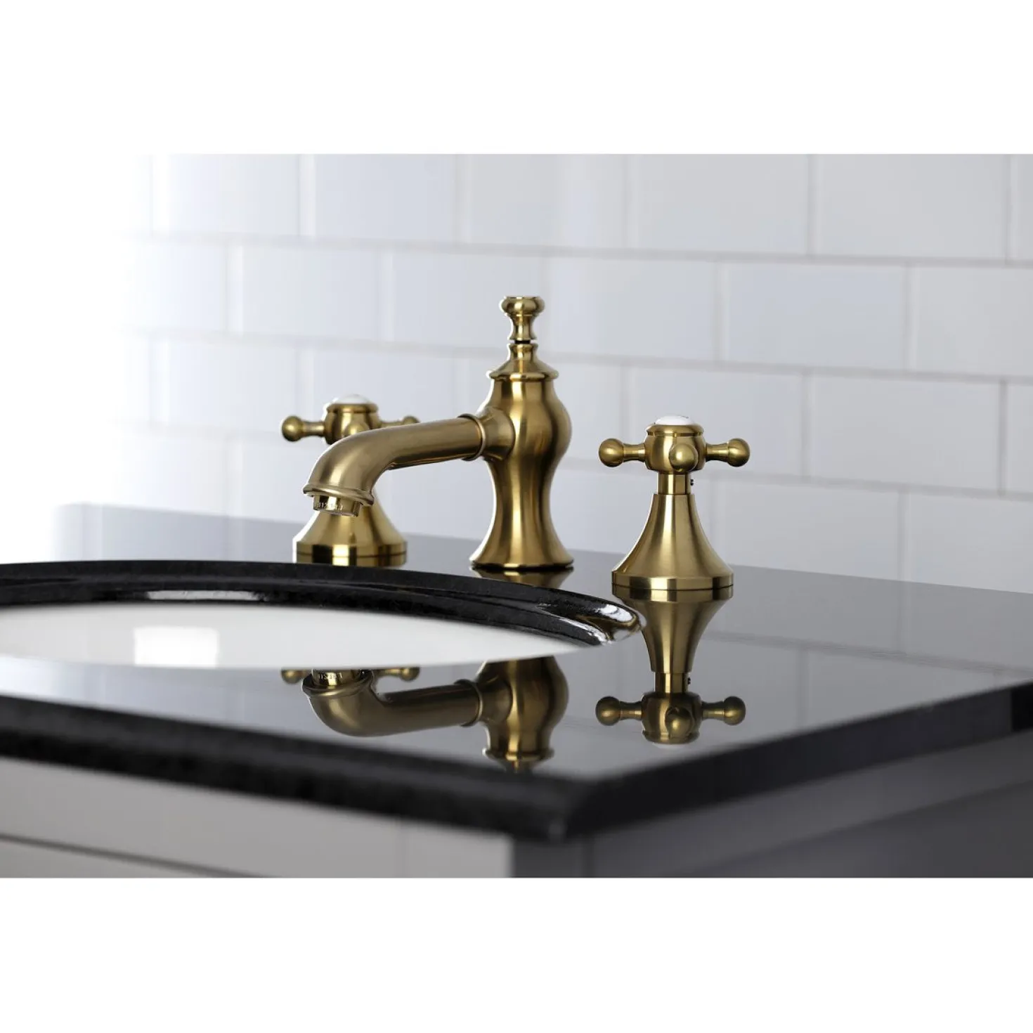 Kingston Brass English Country 8" Widespread Bathroom Faucet