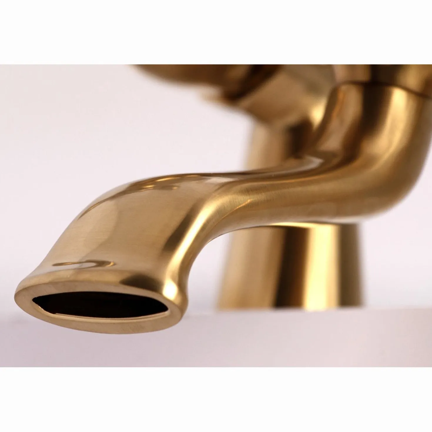 Kingston Brass Essex 6" Centers Deck Mount Clawfoot Tub Filler with Hand Shower