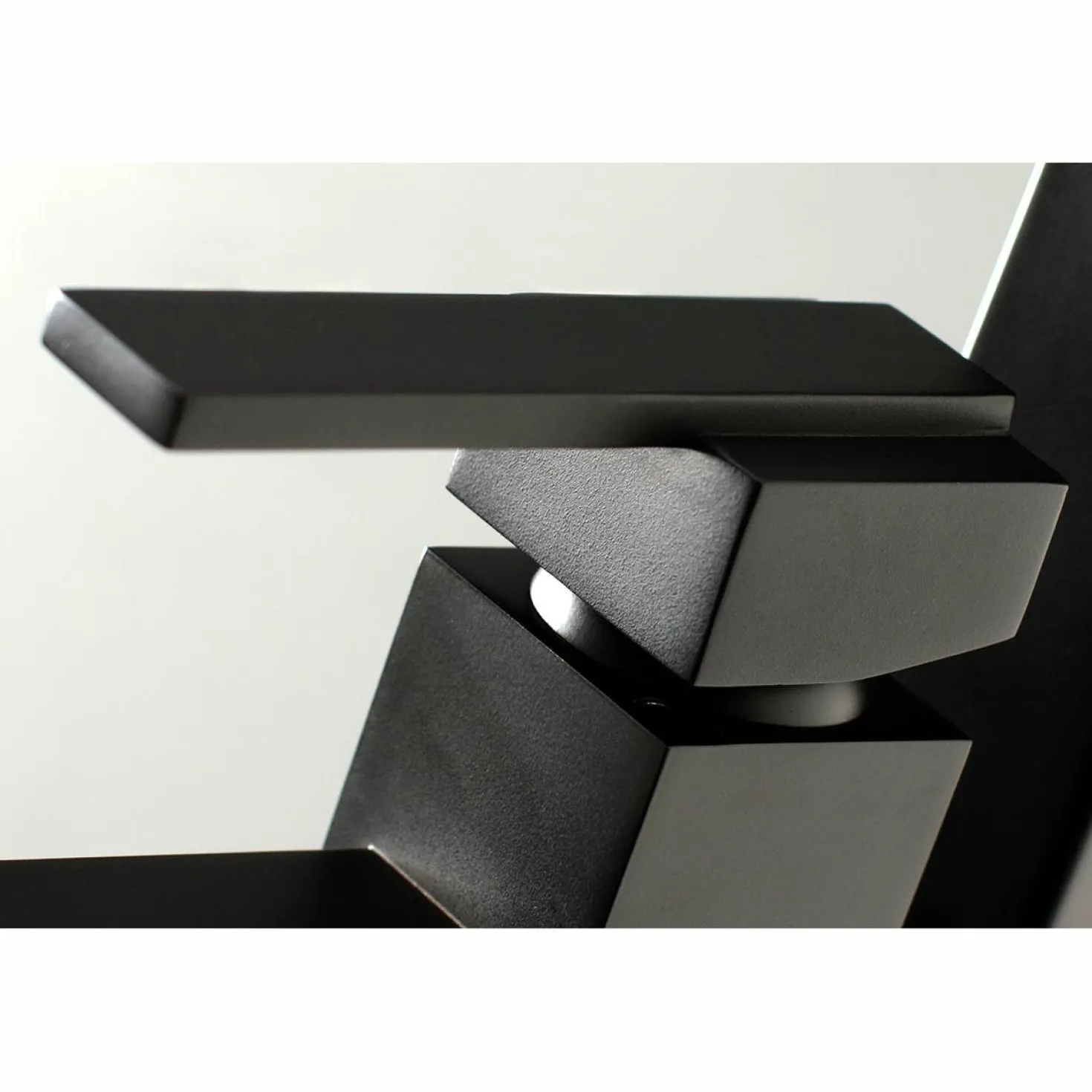 Kingston Brass Executive Freestanding Roman Tub Filler