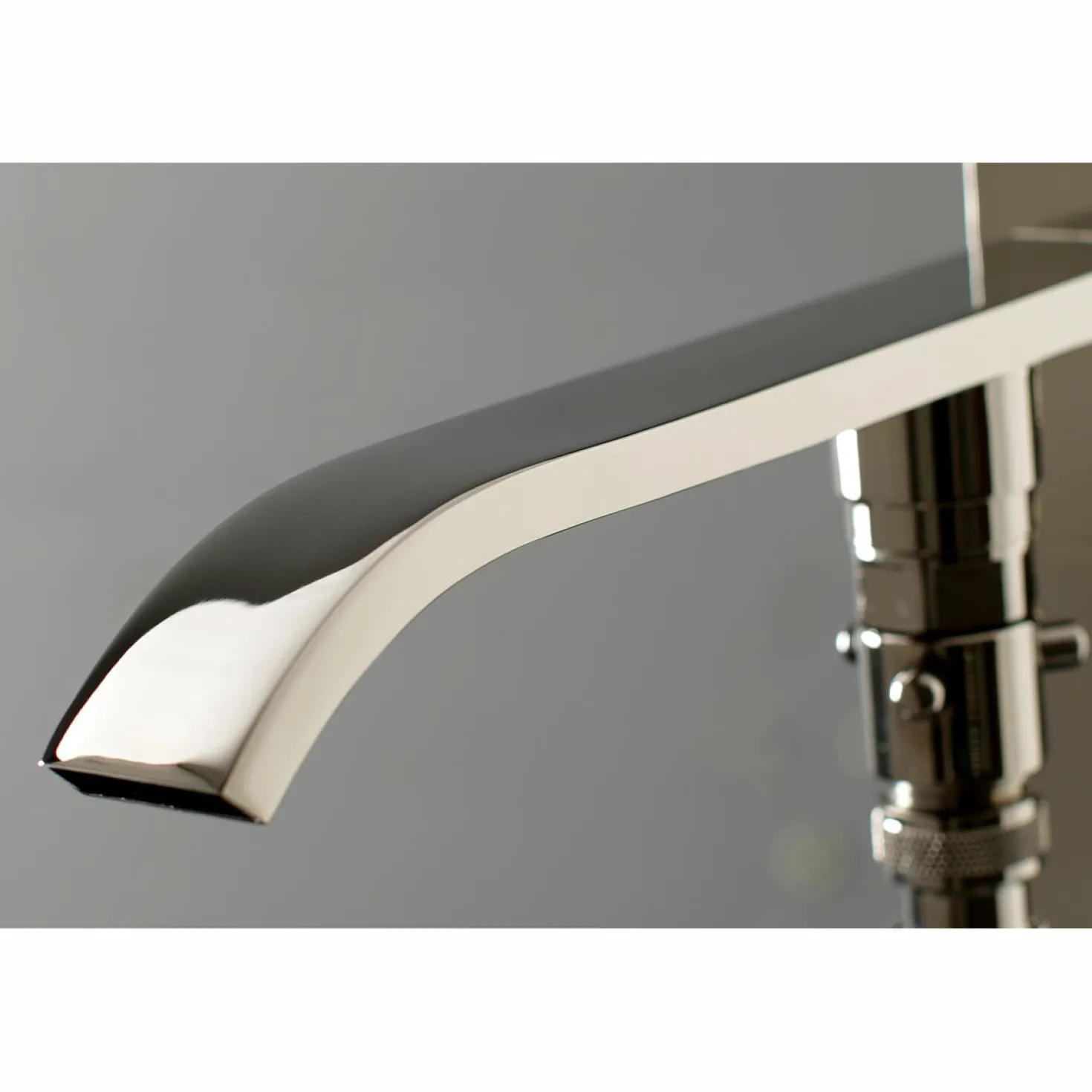 Kingston Brass Executive Freestanding Roman Tub Filler