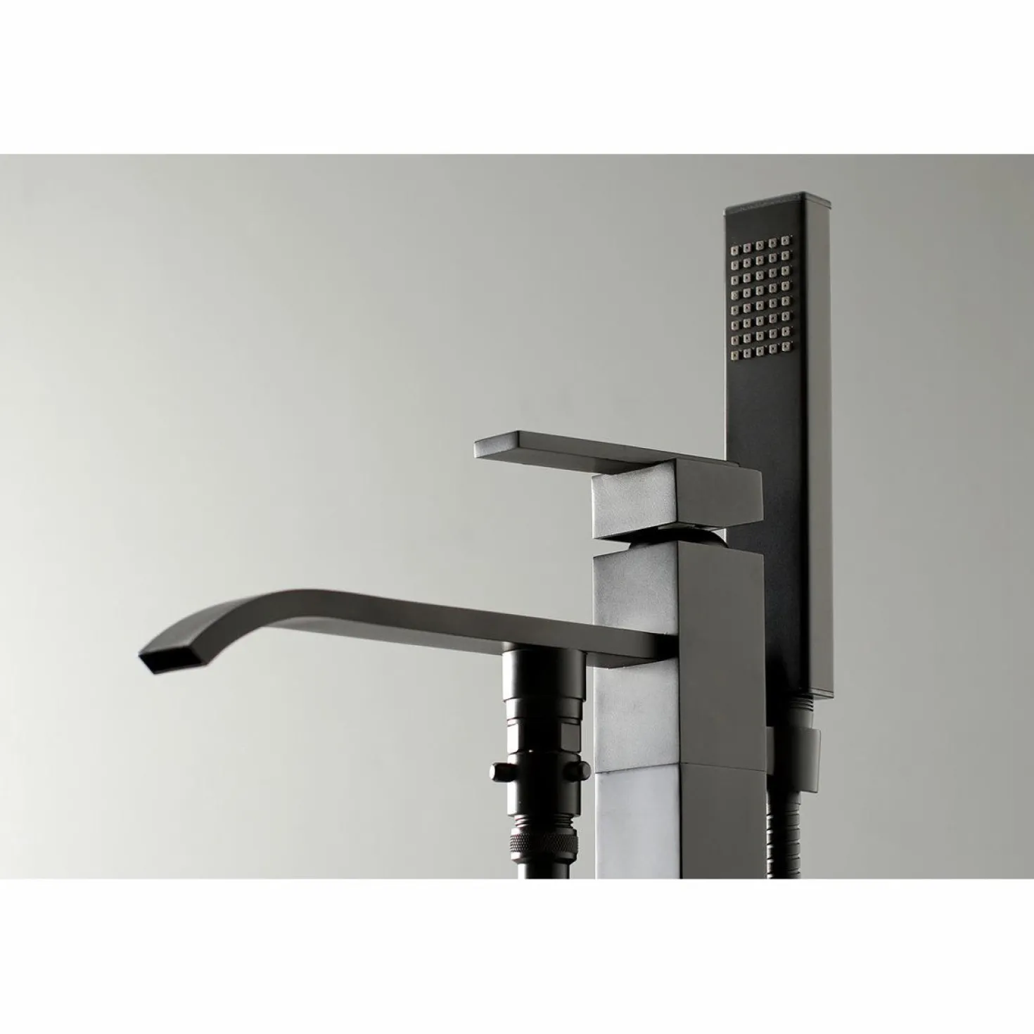 Kingston Brass Executive Freestanding Roman Tub Filler