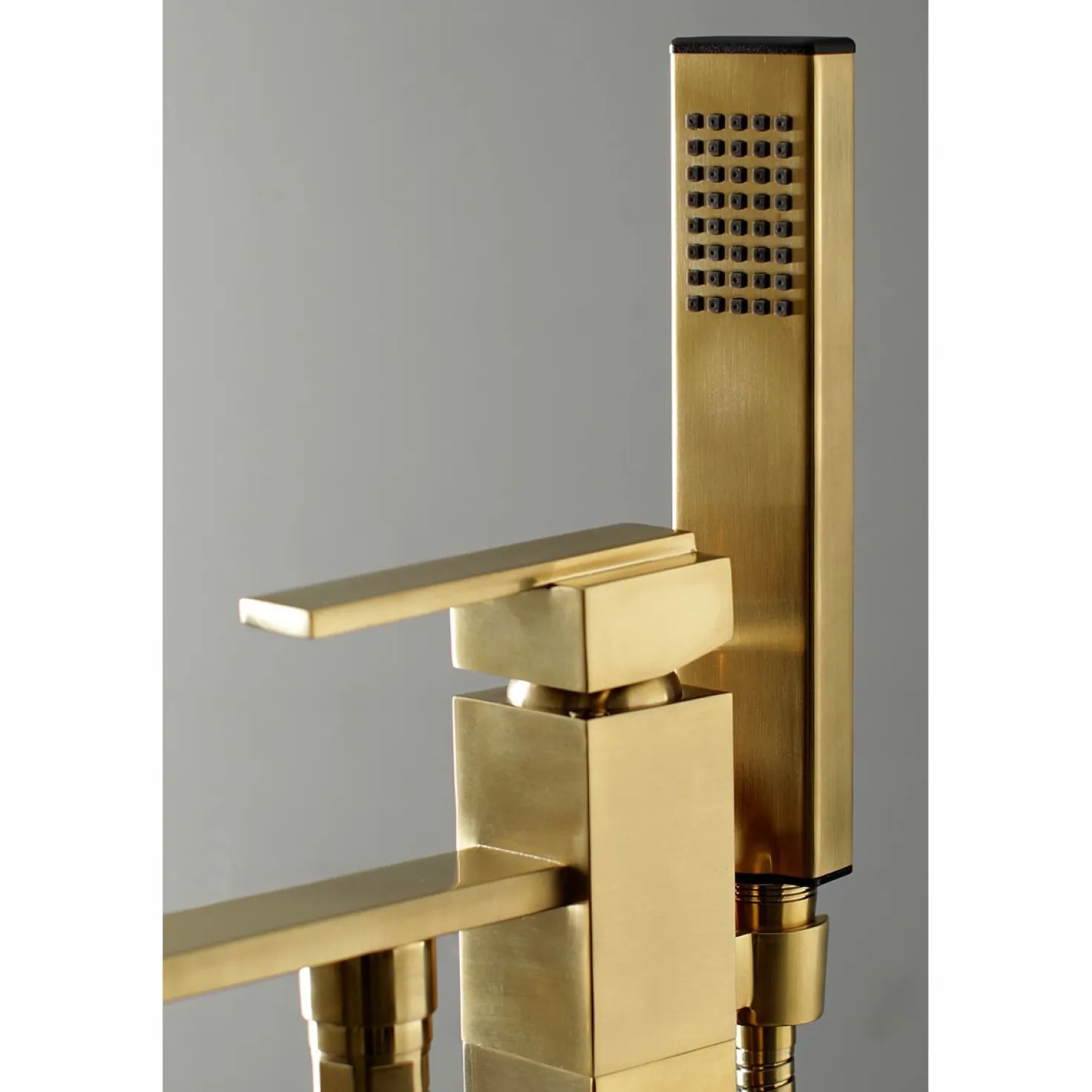 Kingston Brass Executive Freestanding Roman Tub Filler