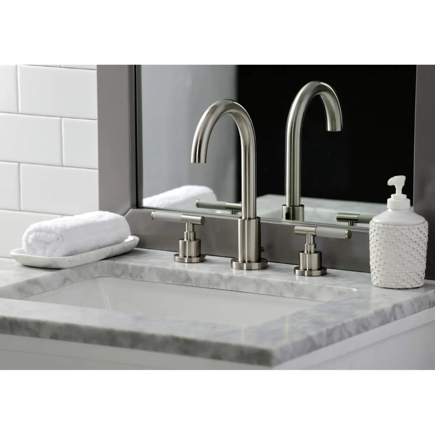 Kingston Brass Fauceture FSC892XCKL-P Kaiser Widespread Bathroom Faucet with Brass Pop-Up