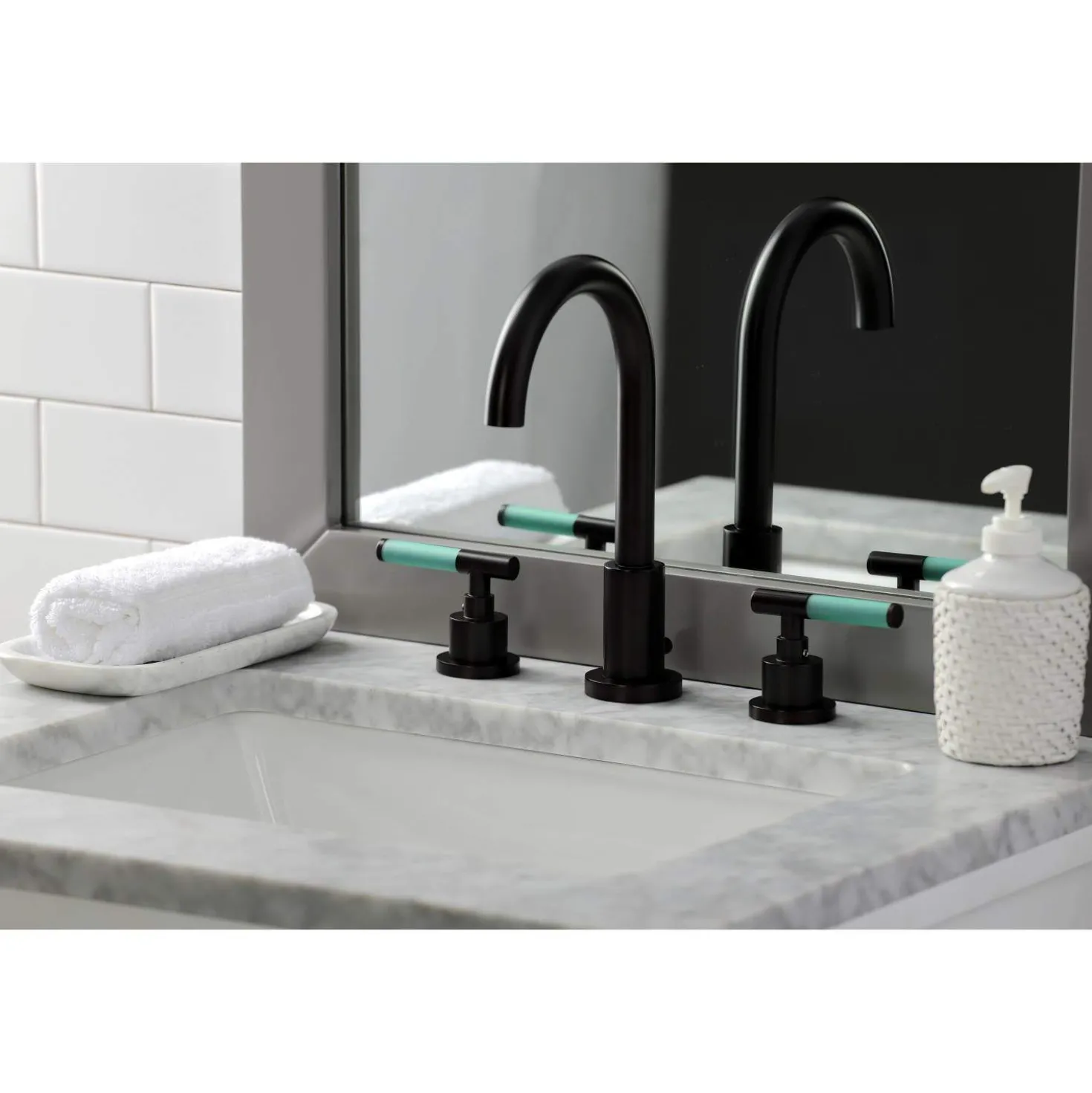 Kingston Brass Fauceture FSC892XCKL-P Kaiser Widespread Bathroom Faucet with Brass Pop-Up