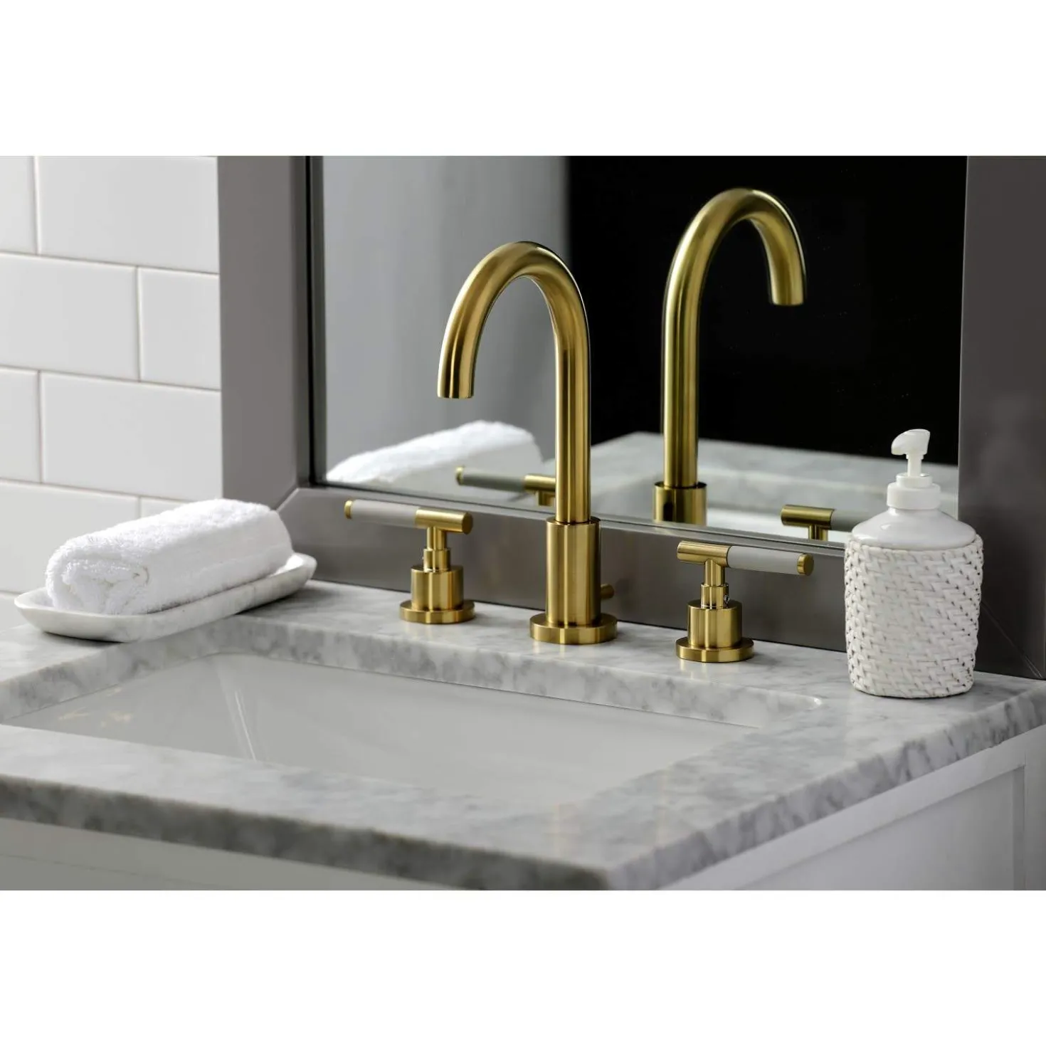 Kingston Brass Fauceture FSC892XCKL-P Kaiser Widespread Bathroom Faucet with Brass Pop-Up
