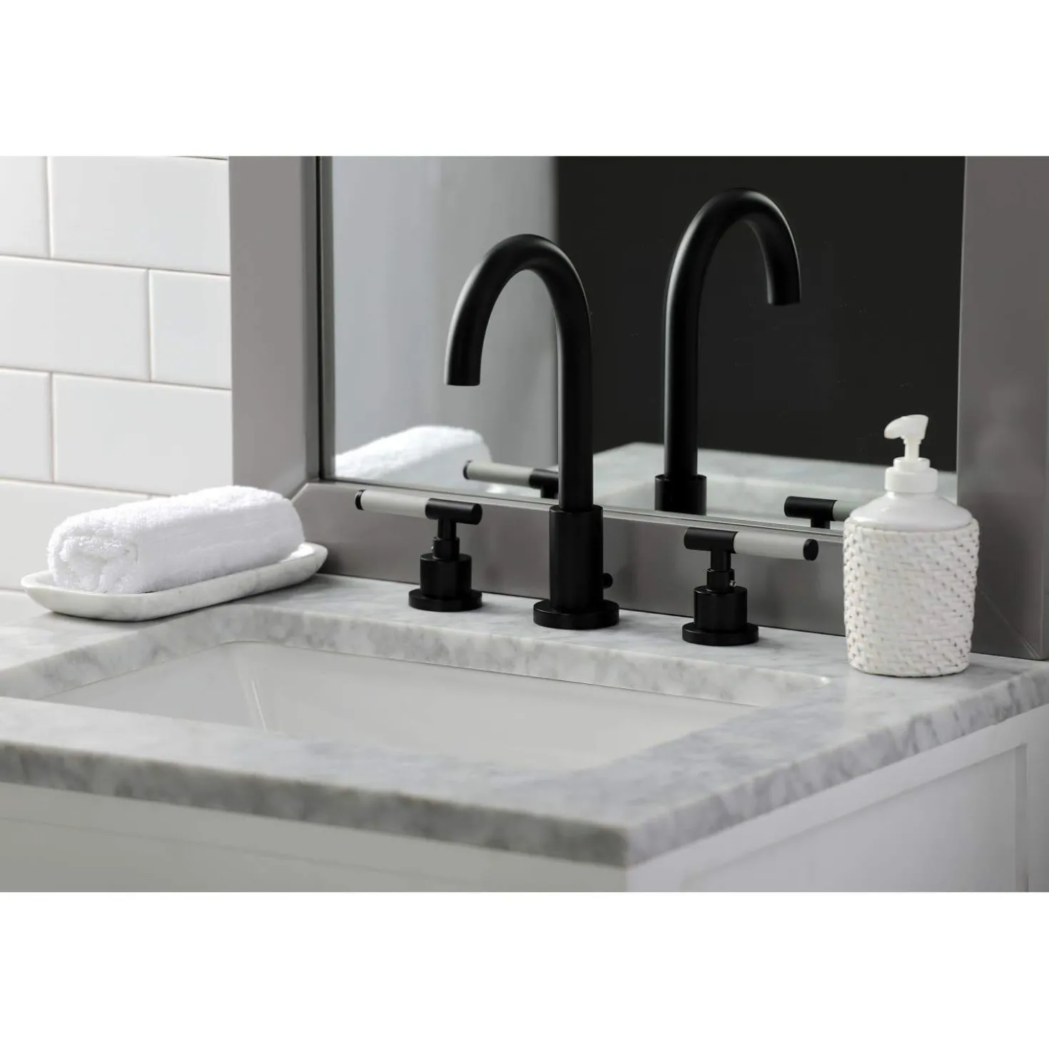 Kingston Brass Fauceture FSC892XCKL-P Kaiser Widespread Bathroom Faucet with Brass Pop-Up