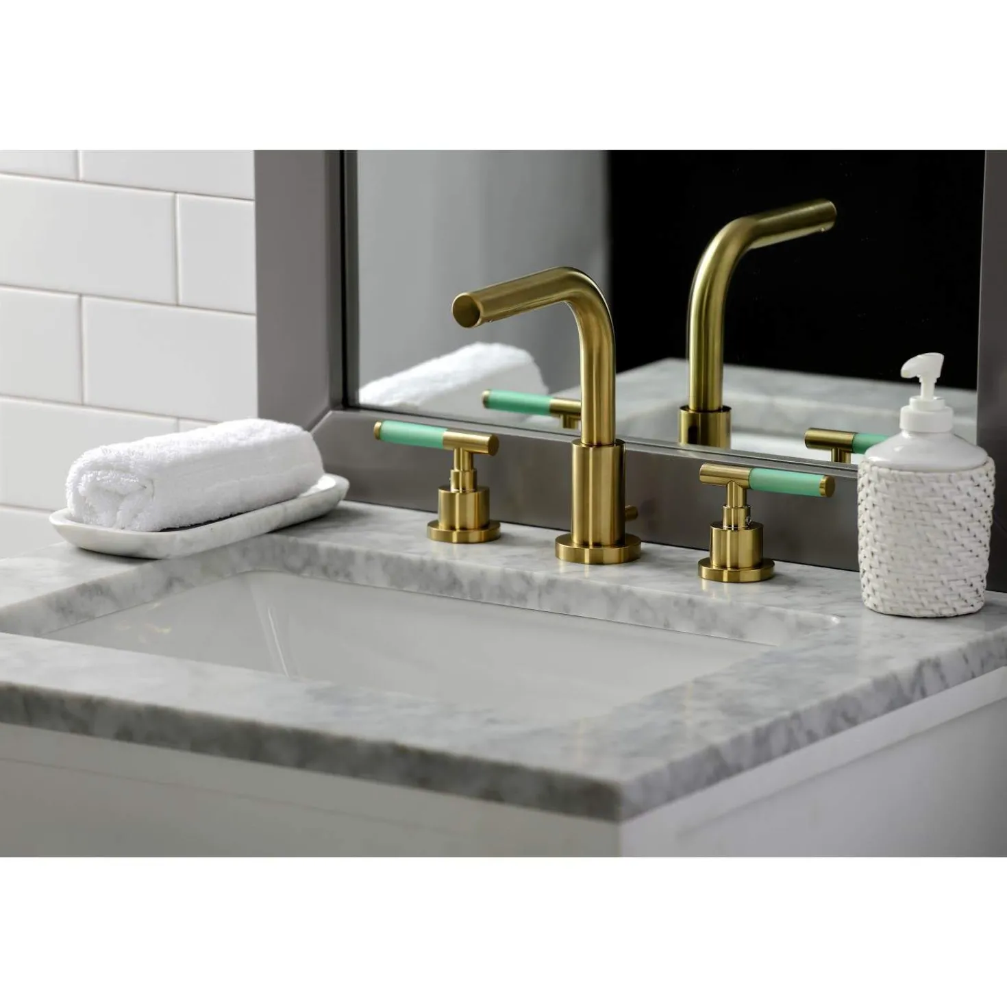 Kingston Brass Fauceture FSC895XCKL-P Kaiser Widespread Bathroom Faucet with Brass Pop-Up
