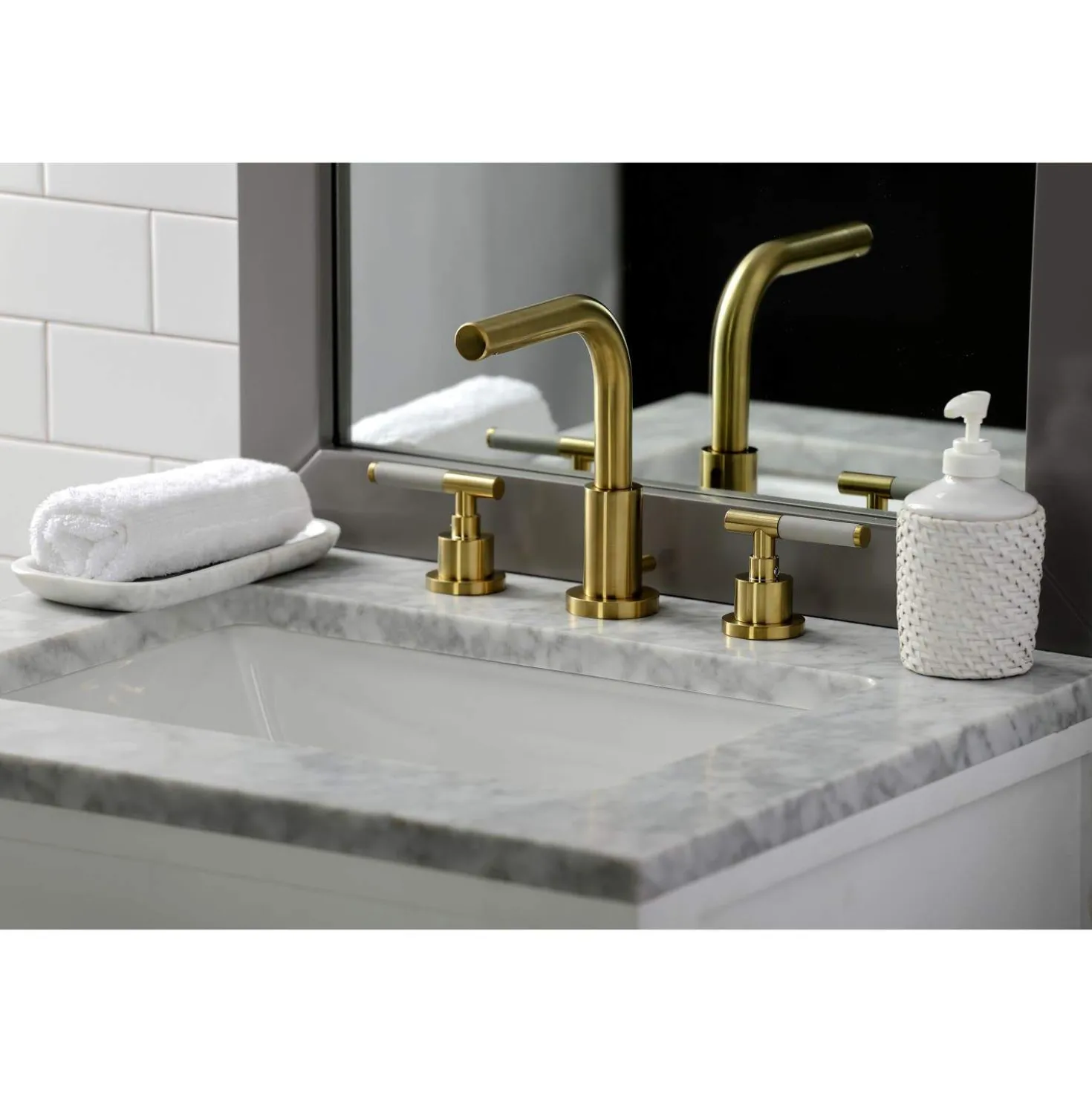 Kingston Brass Fauceture FSC895XCKL-P Kaiser Widespread Bathroom Faucet with Brass Pop-Up