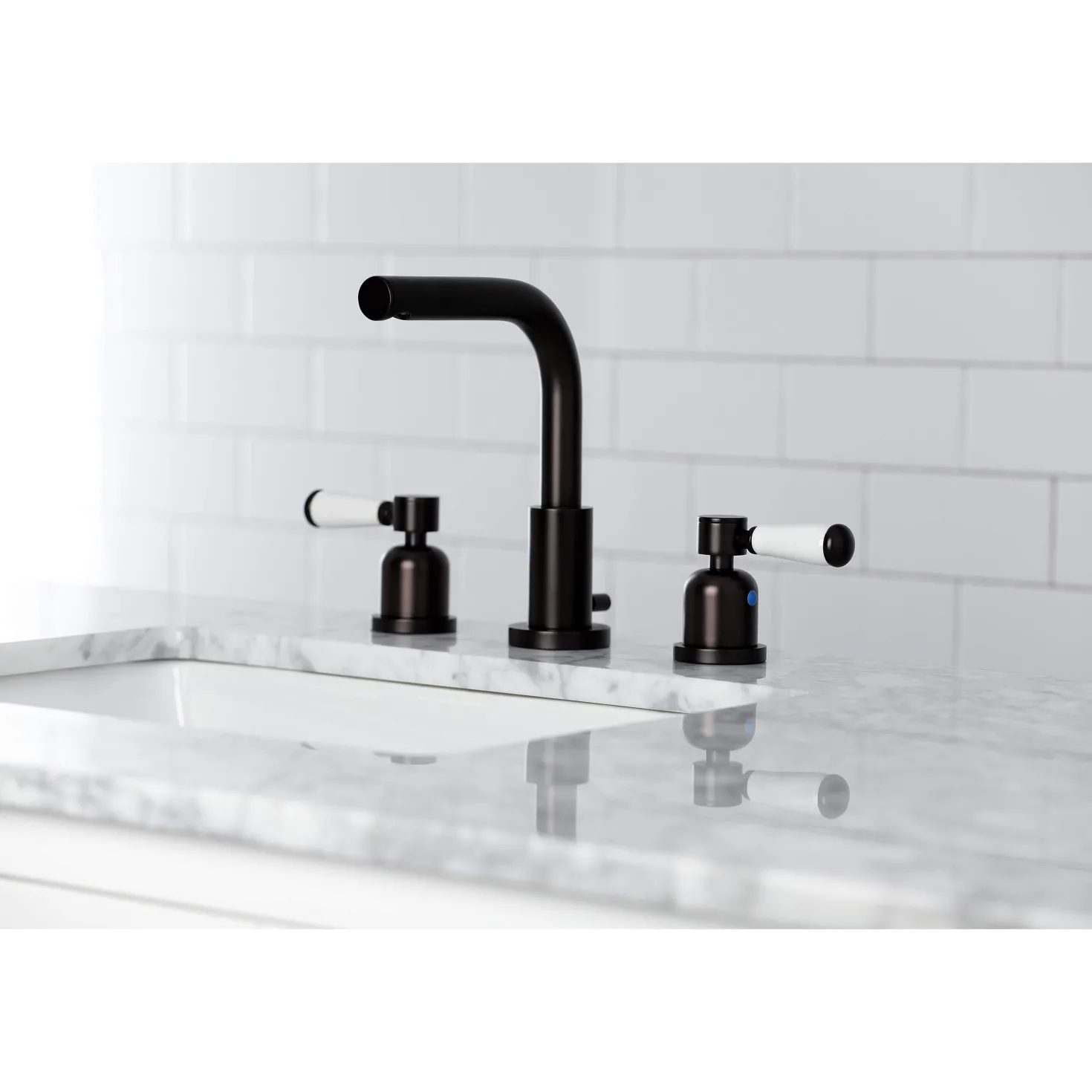 Kingston Brass Fauceture FSC895XDPL-P 8 in. Widespread Bathroom Faucet