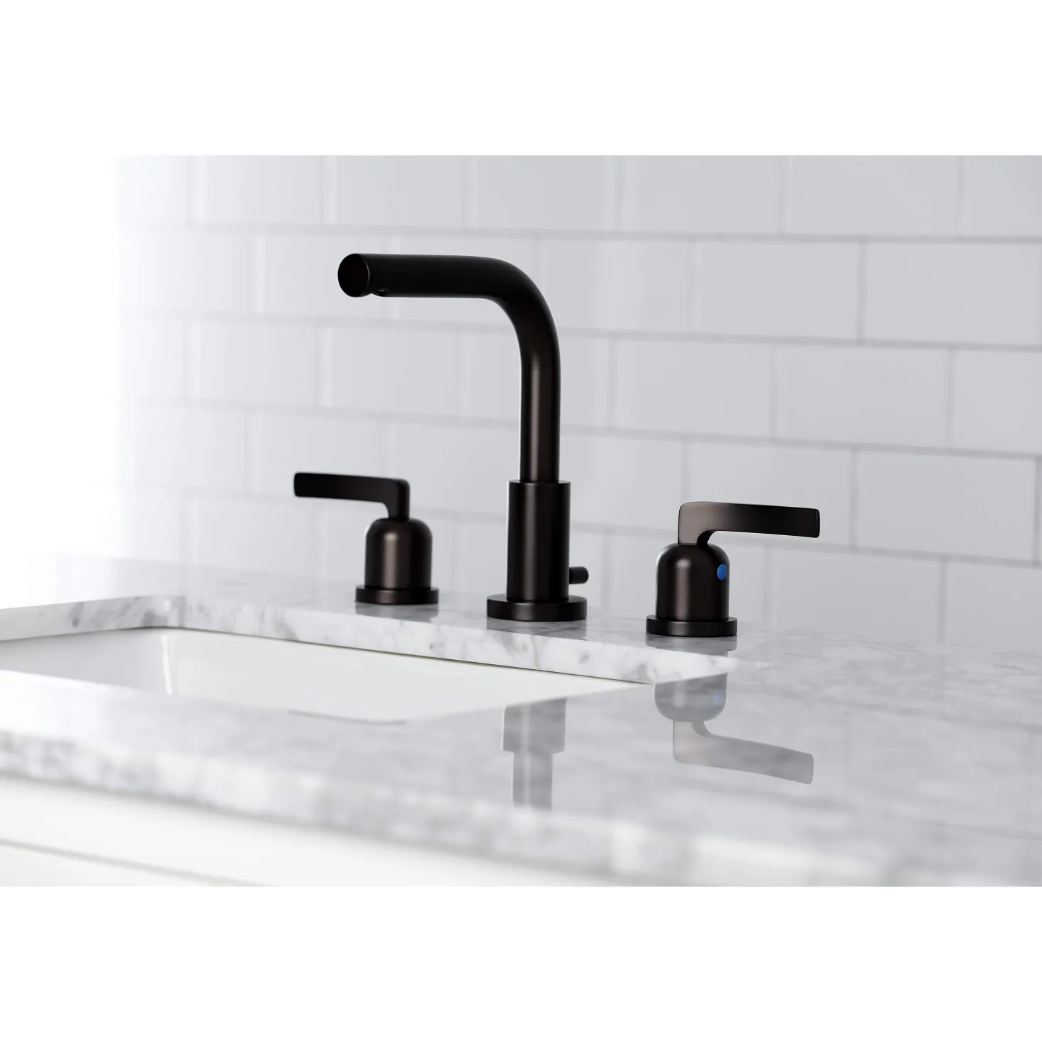 Kingston Brass Fauceture FSC895XEFL-P 8 in. Widespread Bathroom Faucet