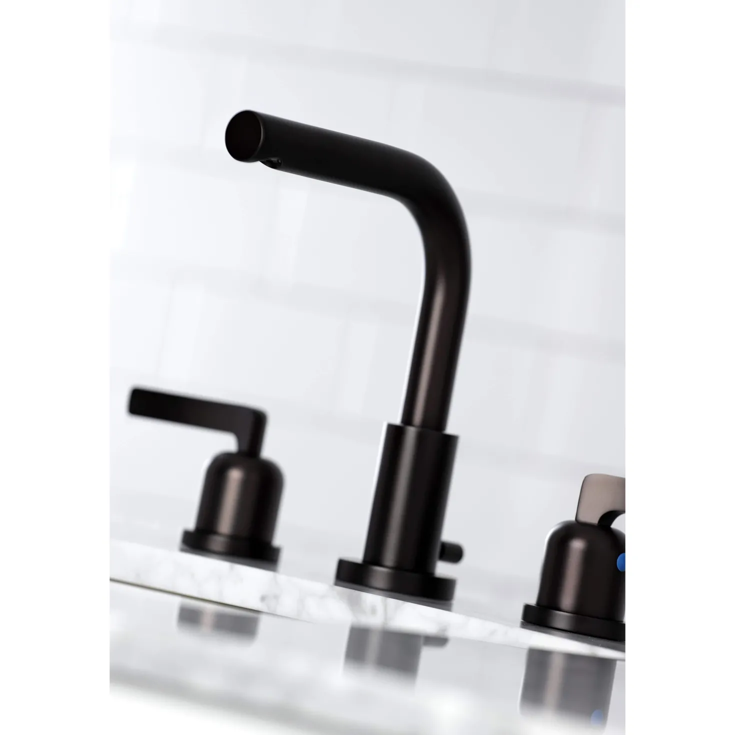 Kingston Brass Fauceture FSC895XEFL-P 8 in. Widespread Bathroom Faucet