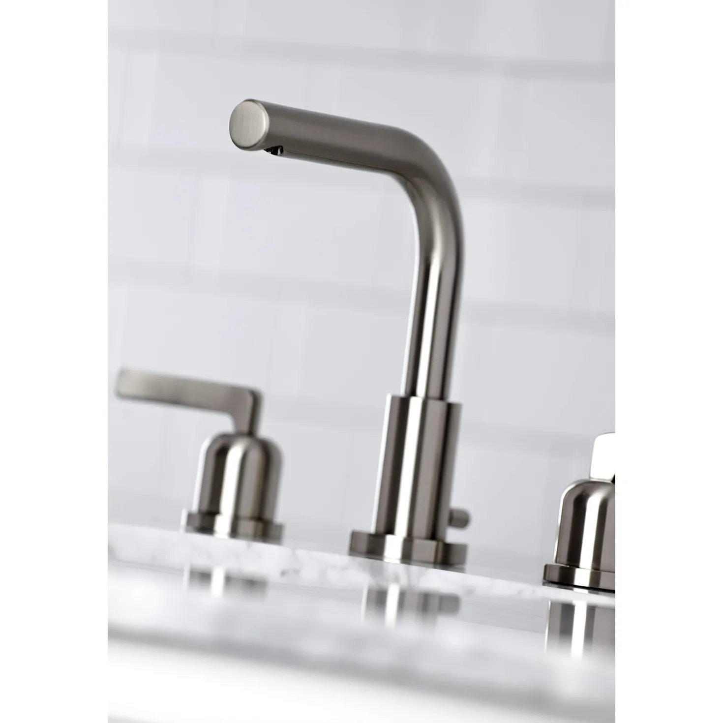 Kingston Brass Fauceture FSC895XEFL-P 8 in. Widespread Bathroom Faucet