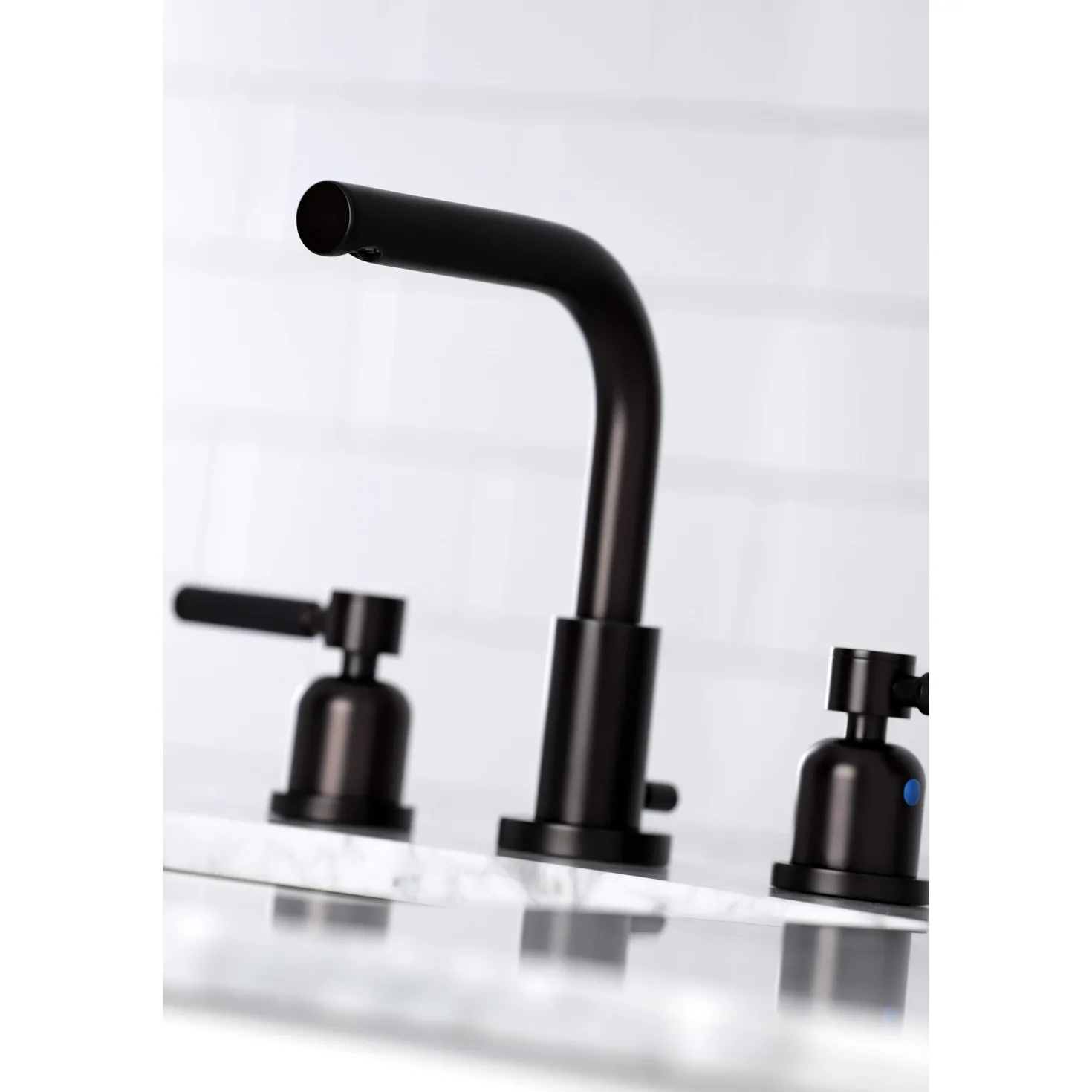 Kingston Brass Fauceture FSC895XDKL-P 8 in. Widespread Bathroom Faucet
