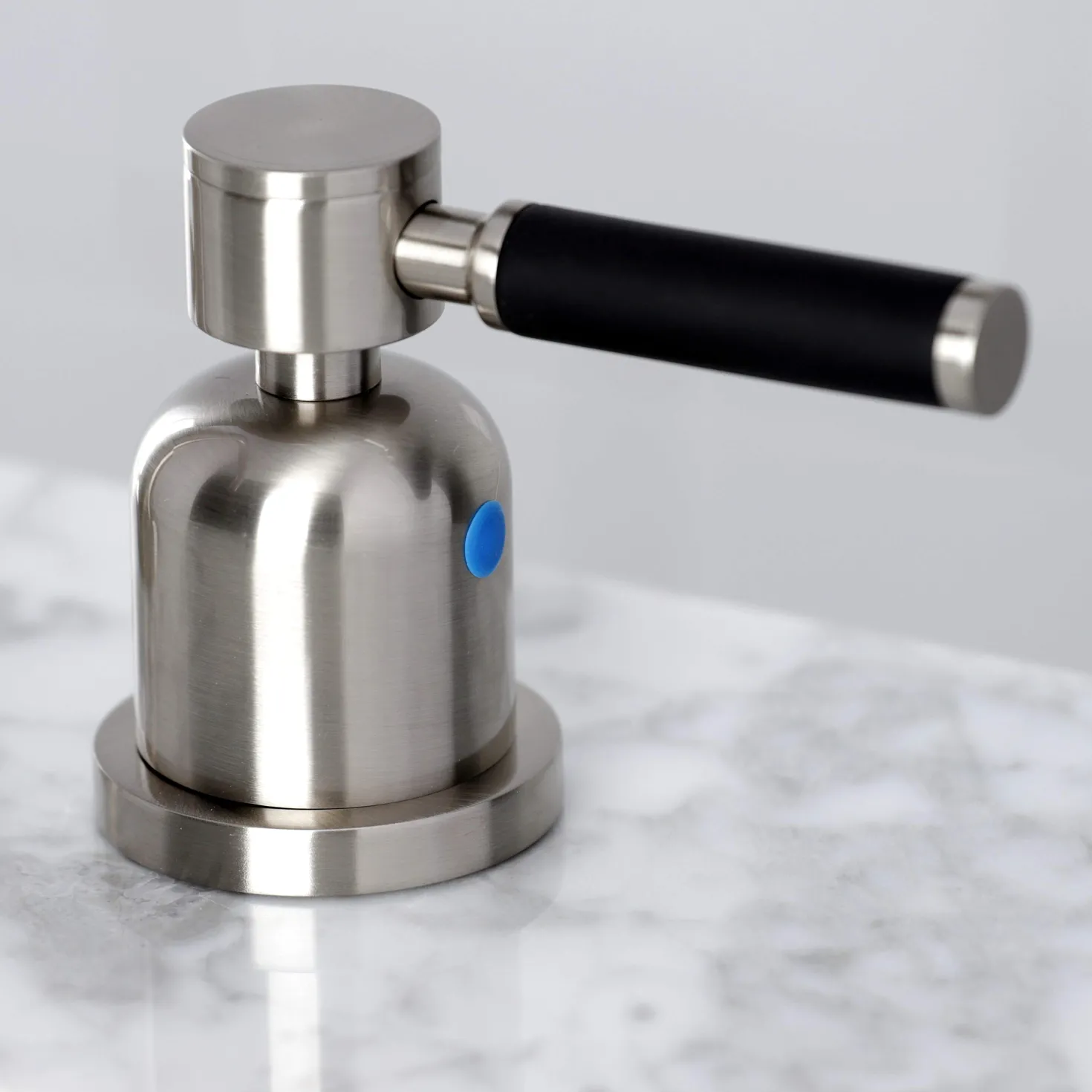 Kingston Brass Fauceture FSC895XDKL-P 8 in. Widespread Bathroom Faucet