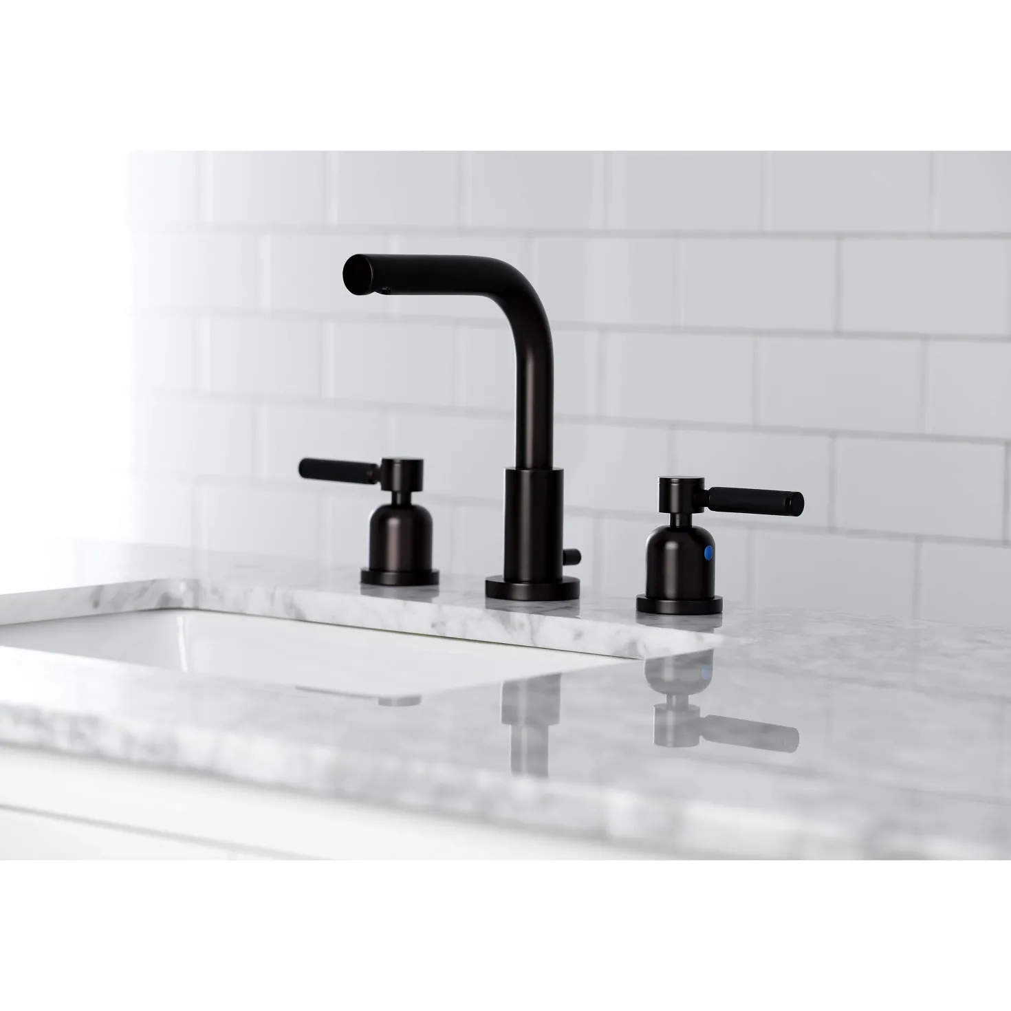 Kingston Brass Fauceture FSC895XDKL-P 8 in. Widespread Bathroom Faucet