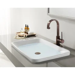 Kingston Brass Fauceture New York Single-Handle Bathroom Faucet Drain