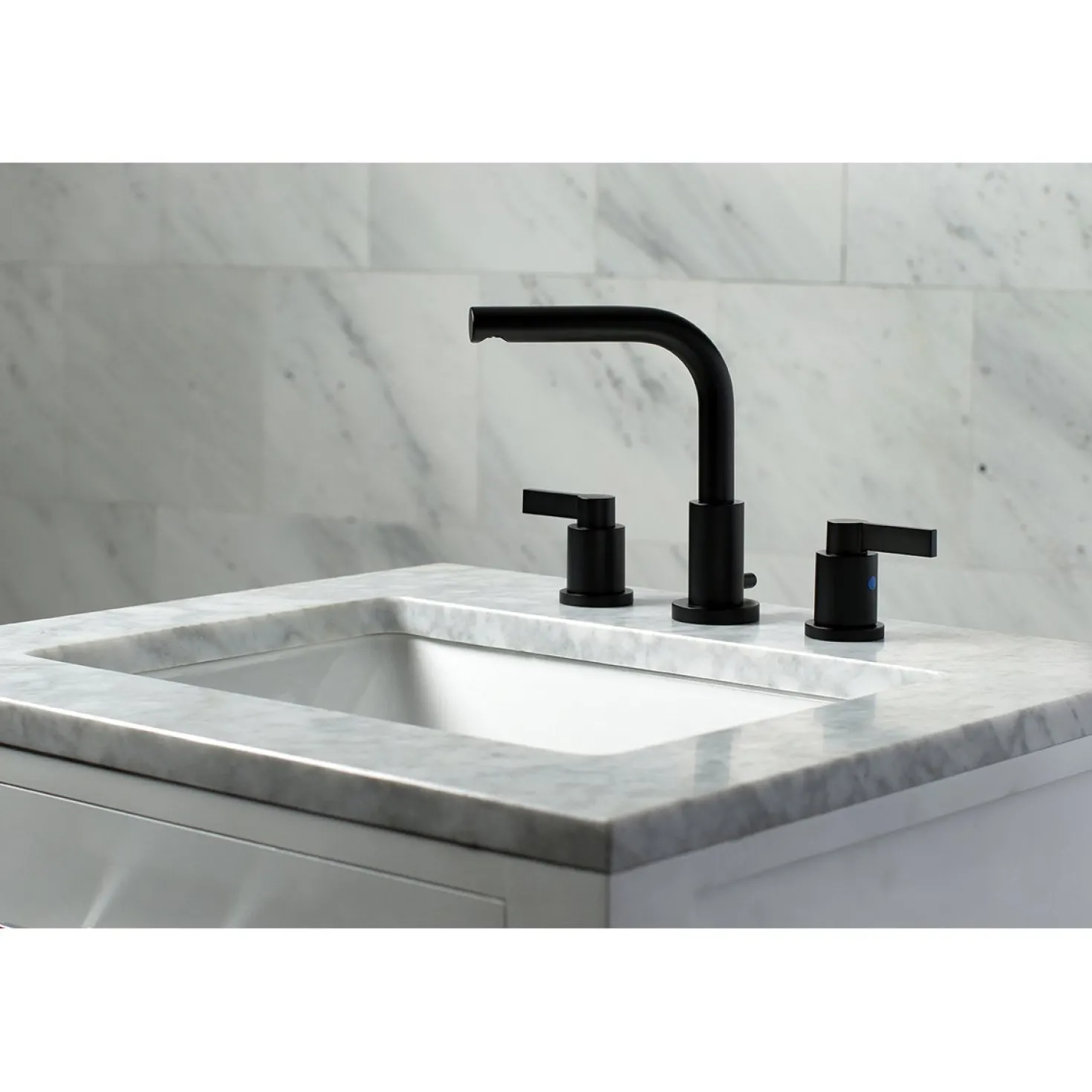 Kingston Brass Fauceture NuvoFusion 8-Inch Widespread Bathroom Faucet