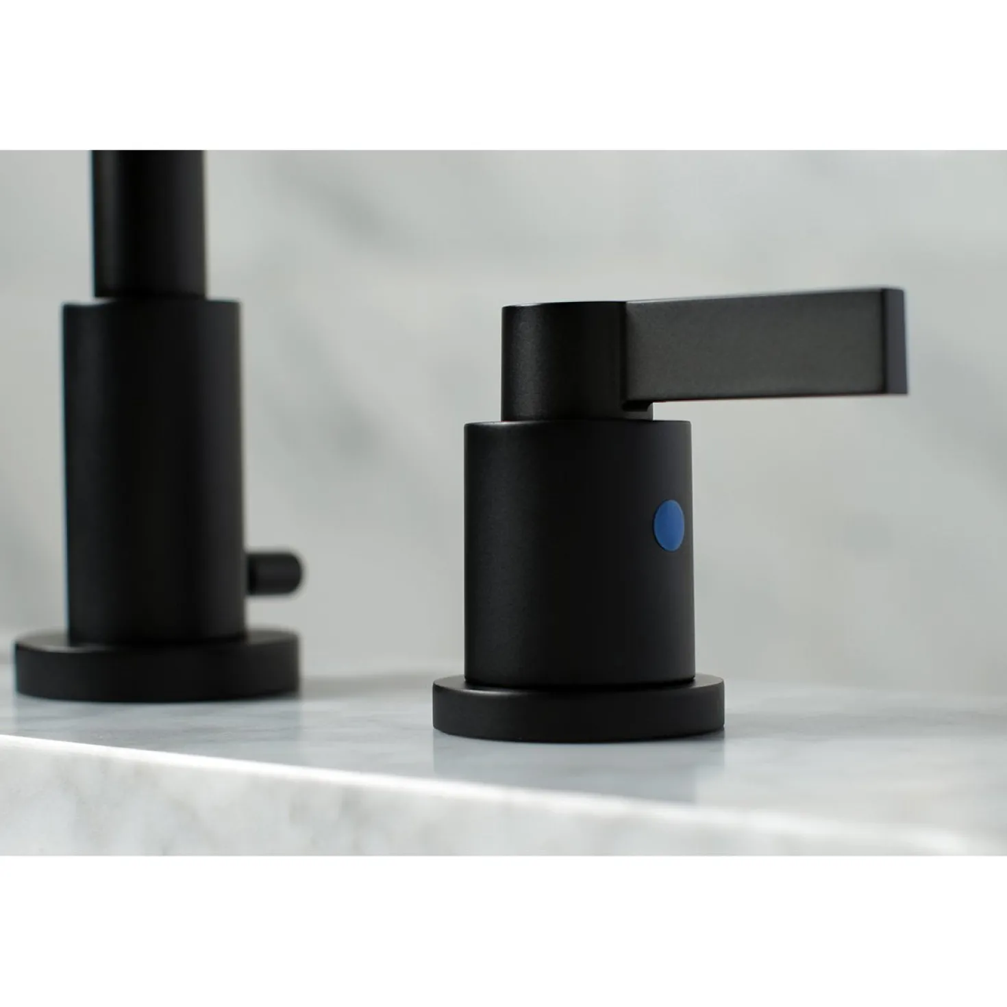 Kingston Brass Fauceture NuvoFusion 8-Inch Widespread Bathroom Faucet