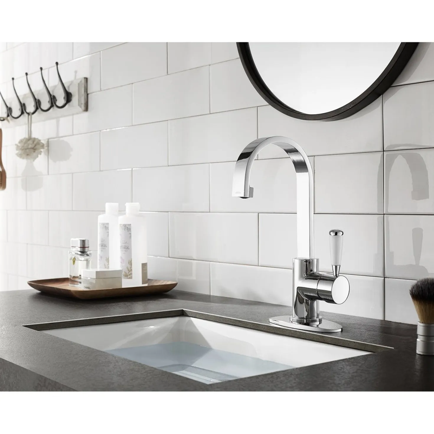 Kingston Brass Fauceture Paris Single-Handle Bathroom Faucet with Deck Plate and Drain