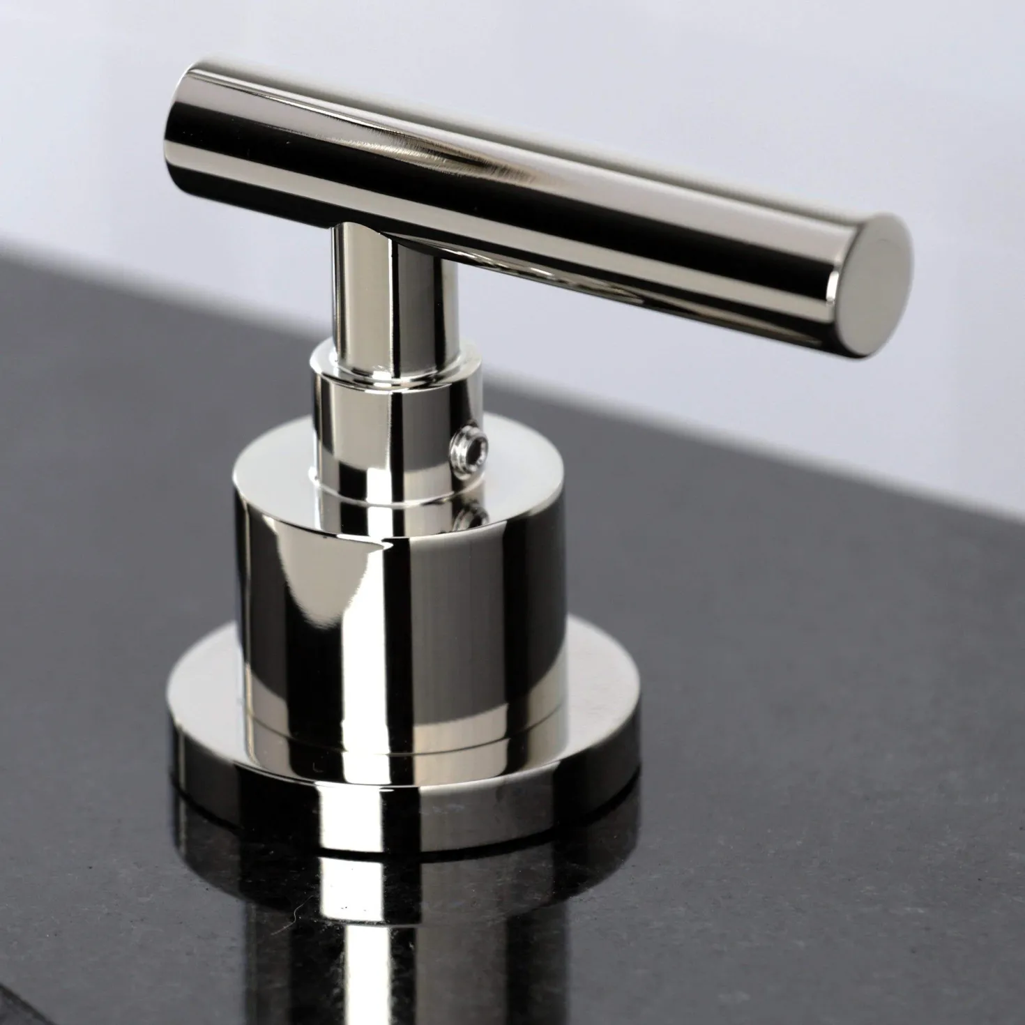 Kingston Brass FSC893XCML-P Manhattan Widespread Bathroom Faucet with Brass Pop-Up
