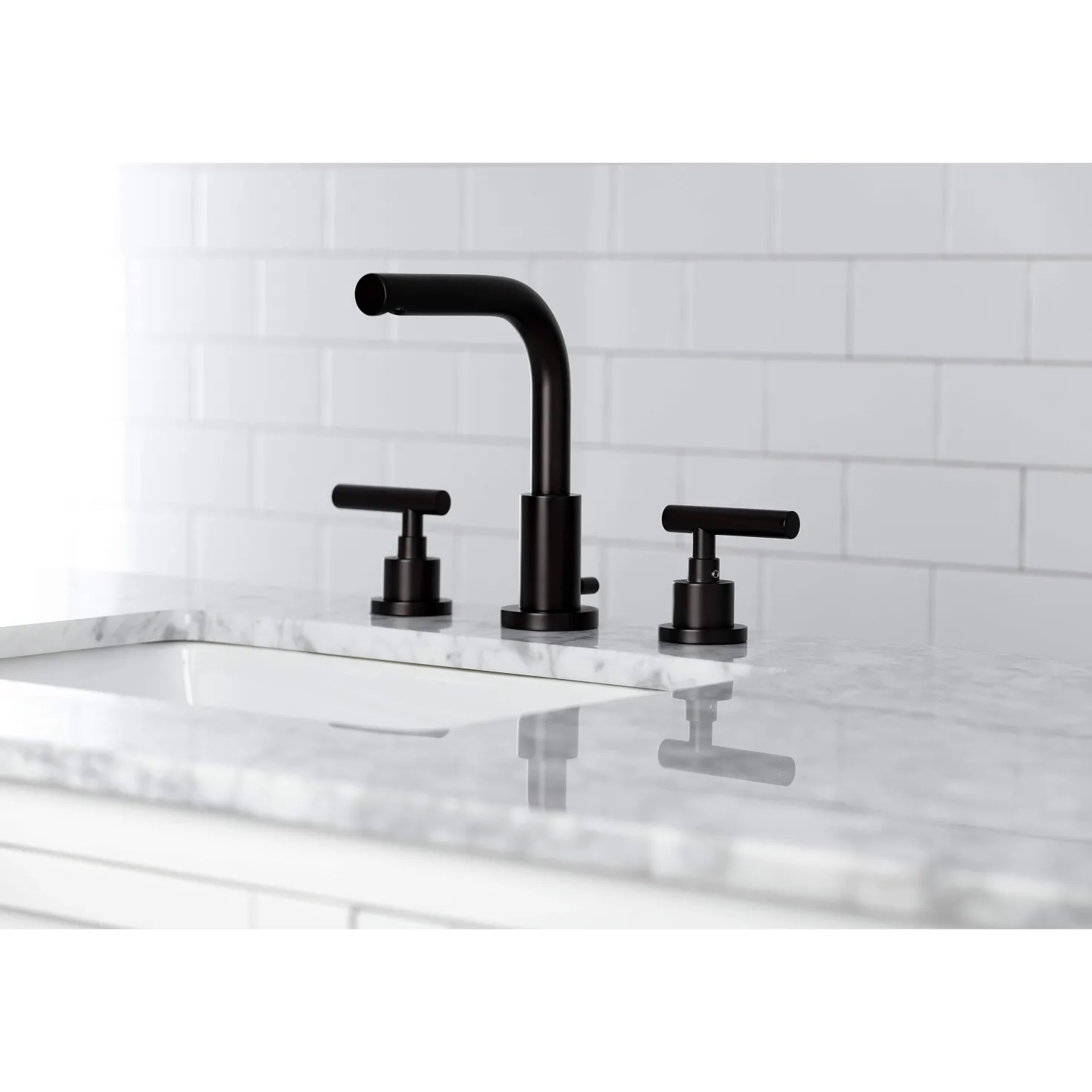Kingston Brass FSC895XCML-P Manhattan Widespread Bathroom Faucet with Brass Pop-Up