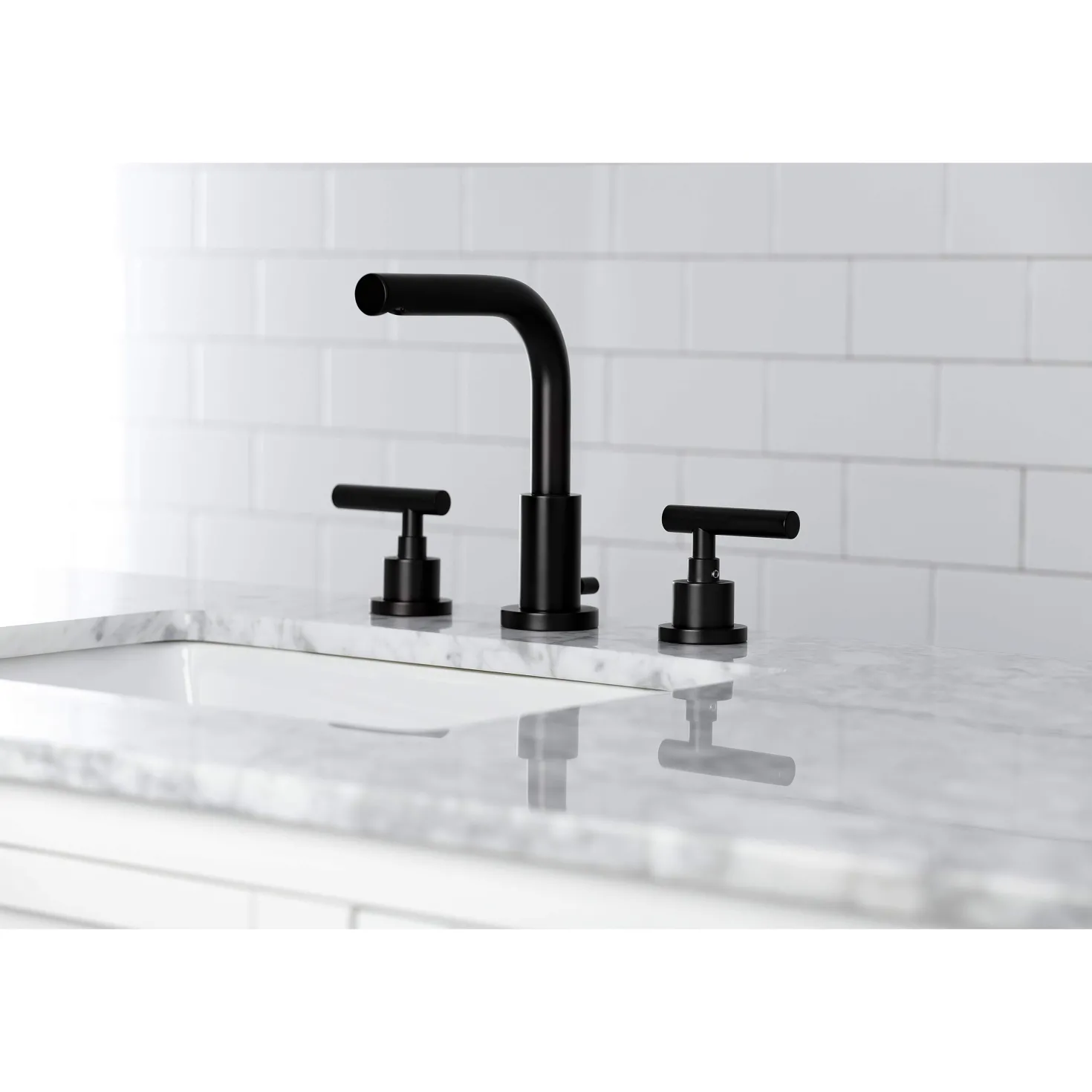 Kingston Brass FSC895XCML-P Manhattan Widespread Bathroom Faucet with Brass Pop-Up
