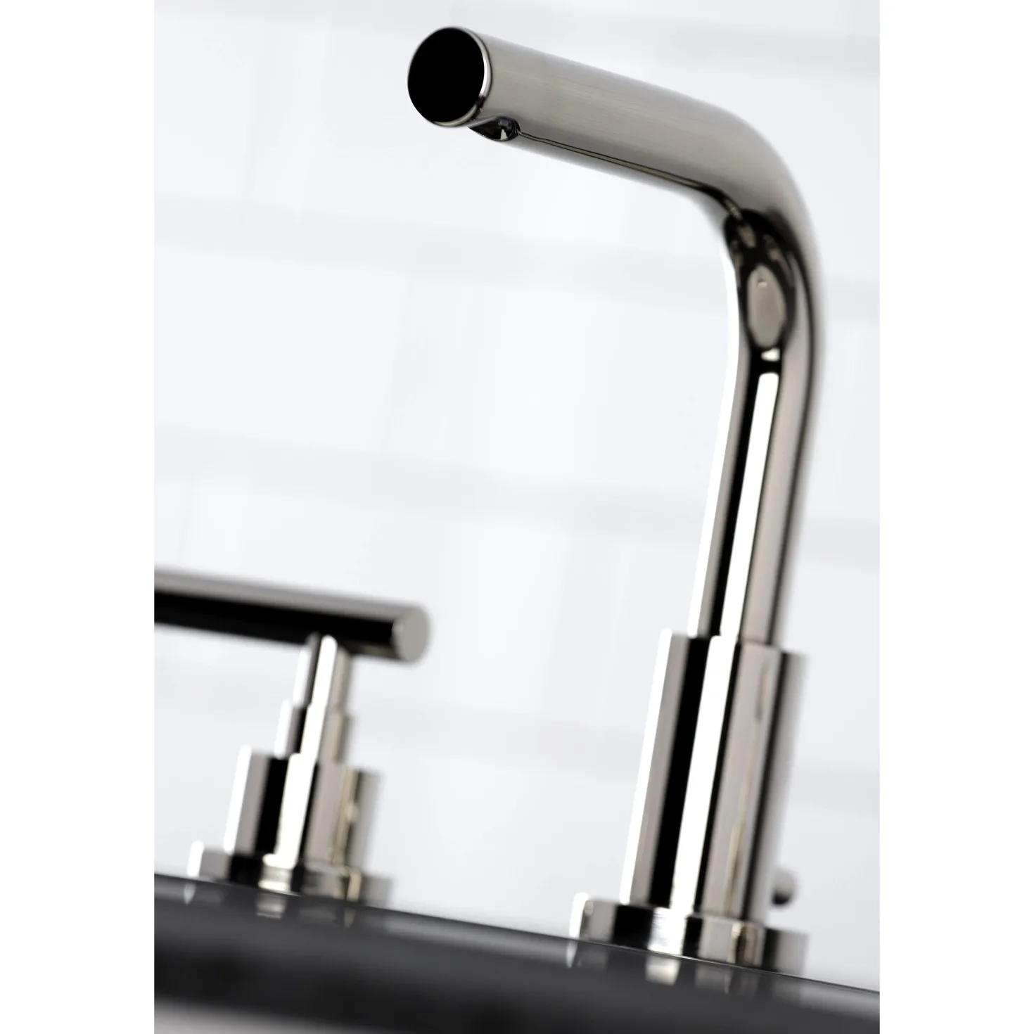 Kingston Brass FSC895XCML-P Manhattan Widespread Bathroom Faucet with Brass Pop-Up