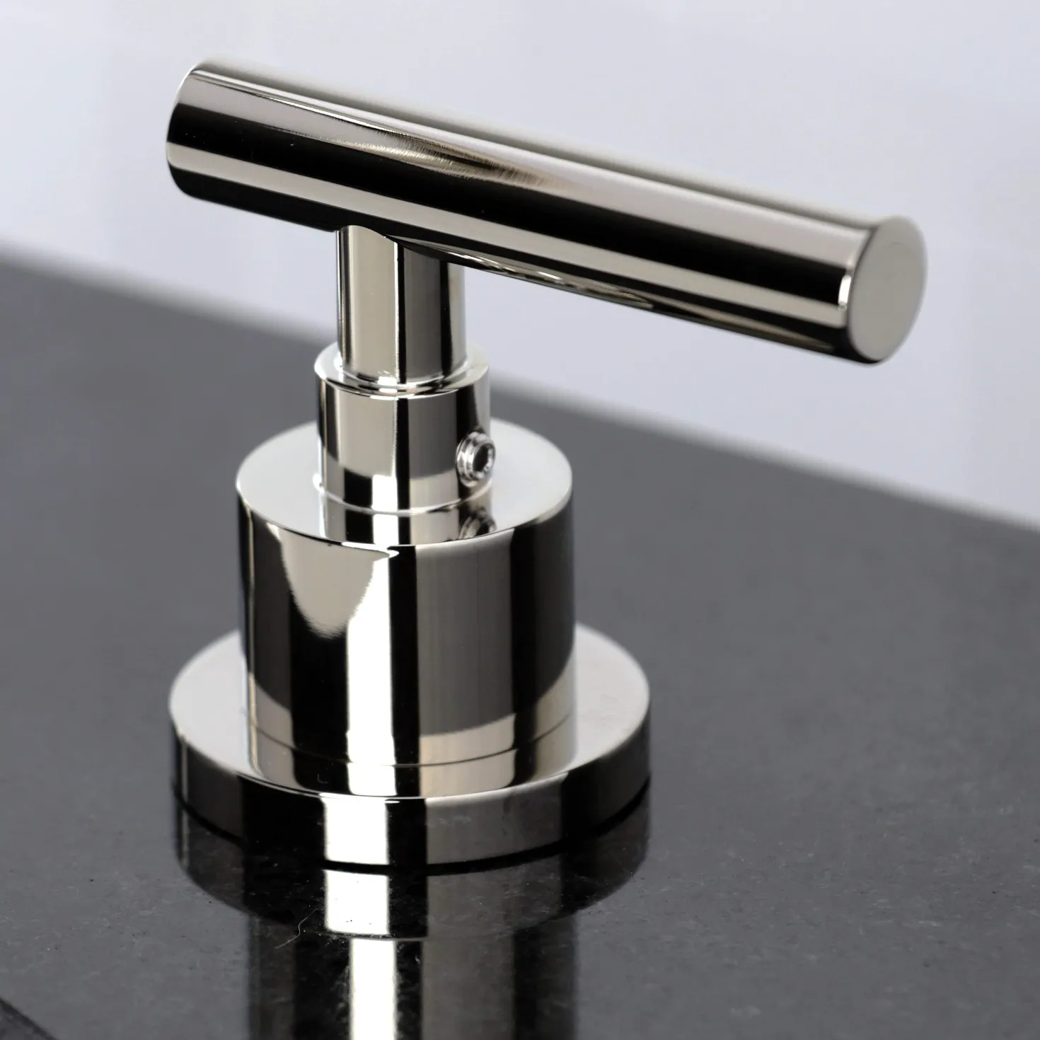 Kingston Brass FSC895XCML-P Manhattan Widespread Bathroom Faucet with Brass Pop-Up