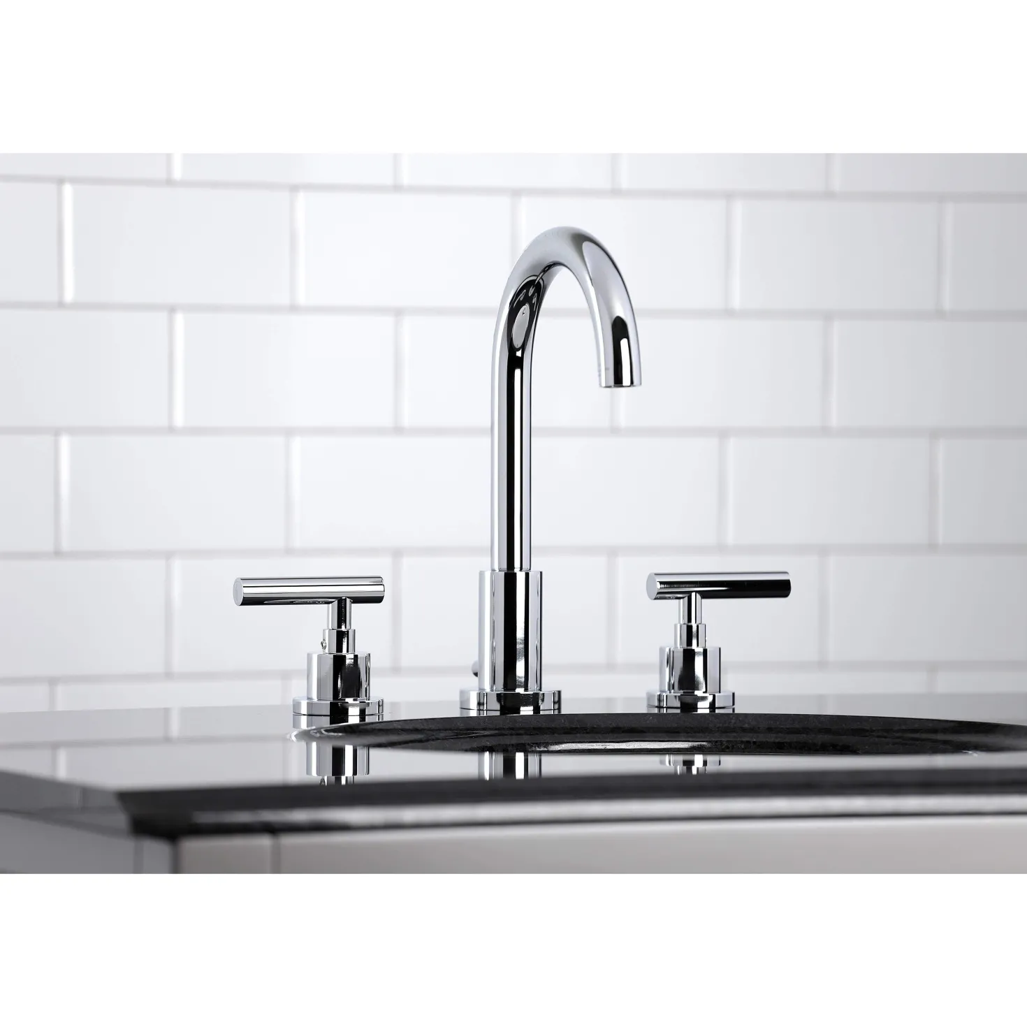 Kingston Brass FSC892XCML-P Manhattan Widespread Bathroom Faucet with Brass Pop-Up