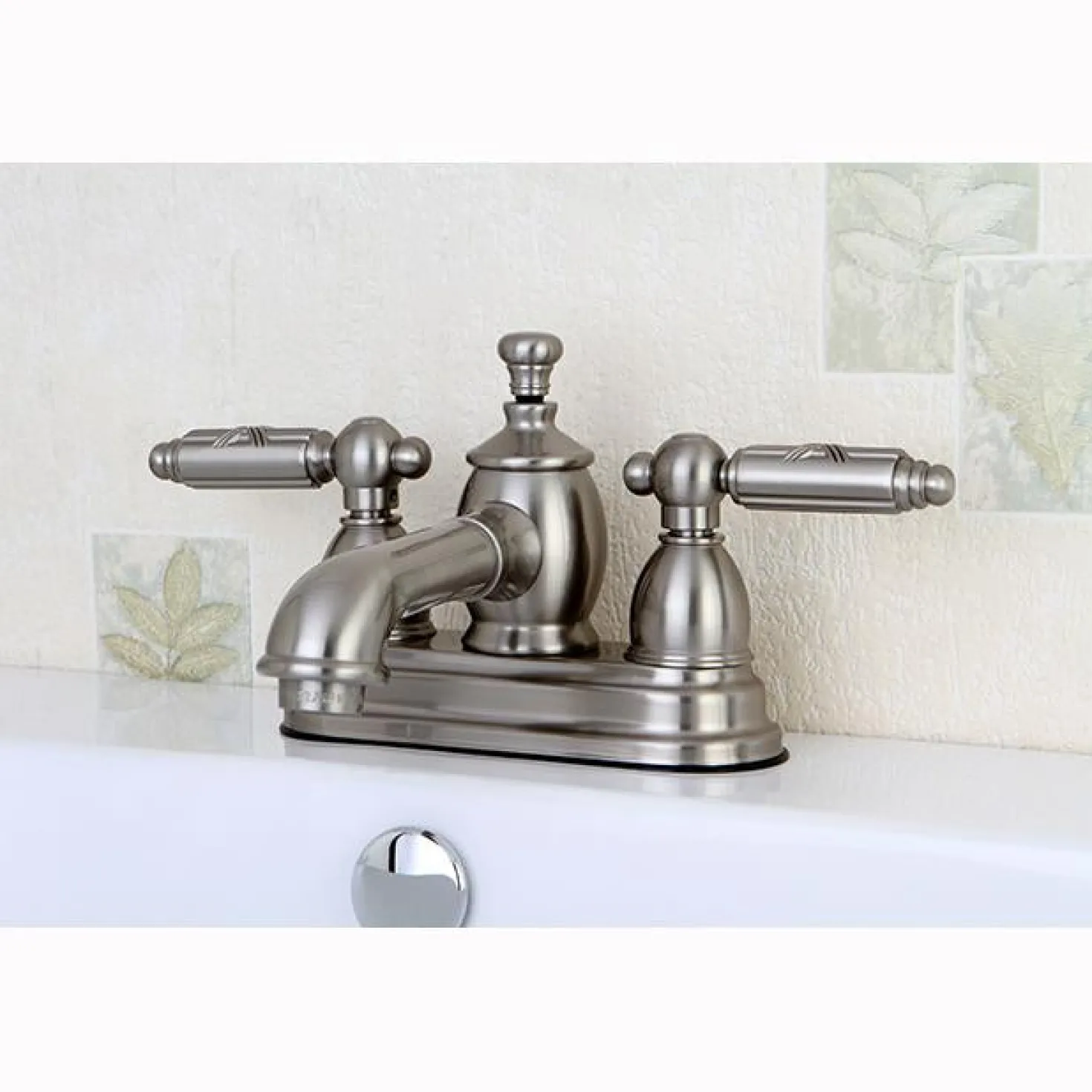 Kingston Brass Georgian 4" Centerset Lavatory Faucet with Heritage Spout and Metal Lever Handle