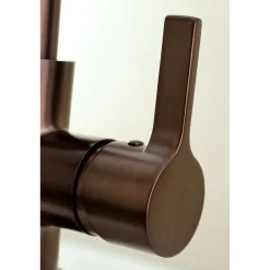 Kingston Brass Gourmetier Continental Single-Handle Single-Hole Pull-Down Kitchen Faucet