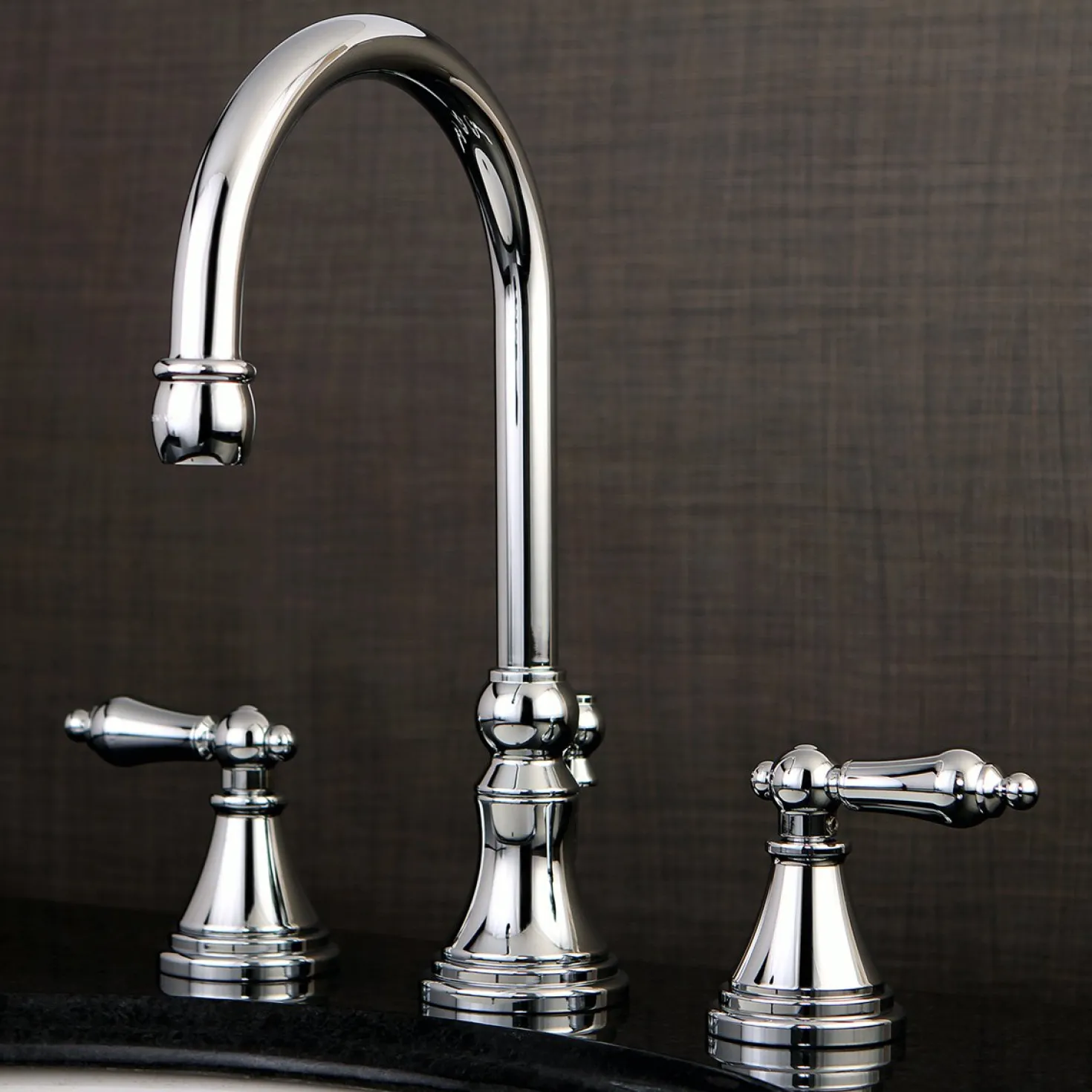 Kingston Brass Governor 8-Inch Widespread Bathroom Faucet