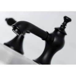 Kingston Brass Heirloom 8-Inch Widespread Bathroom Faucet